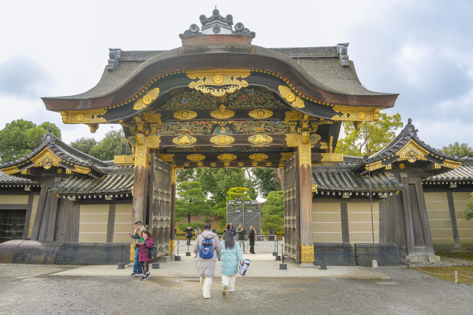 Kyoto: Nijo, Bamboo Grove, Golden Pavilion & Fushimi Inari Bus Tour - Thumbnail 9