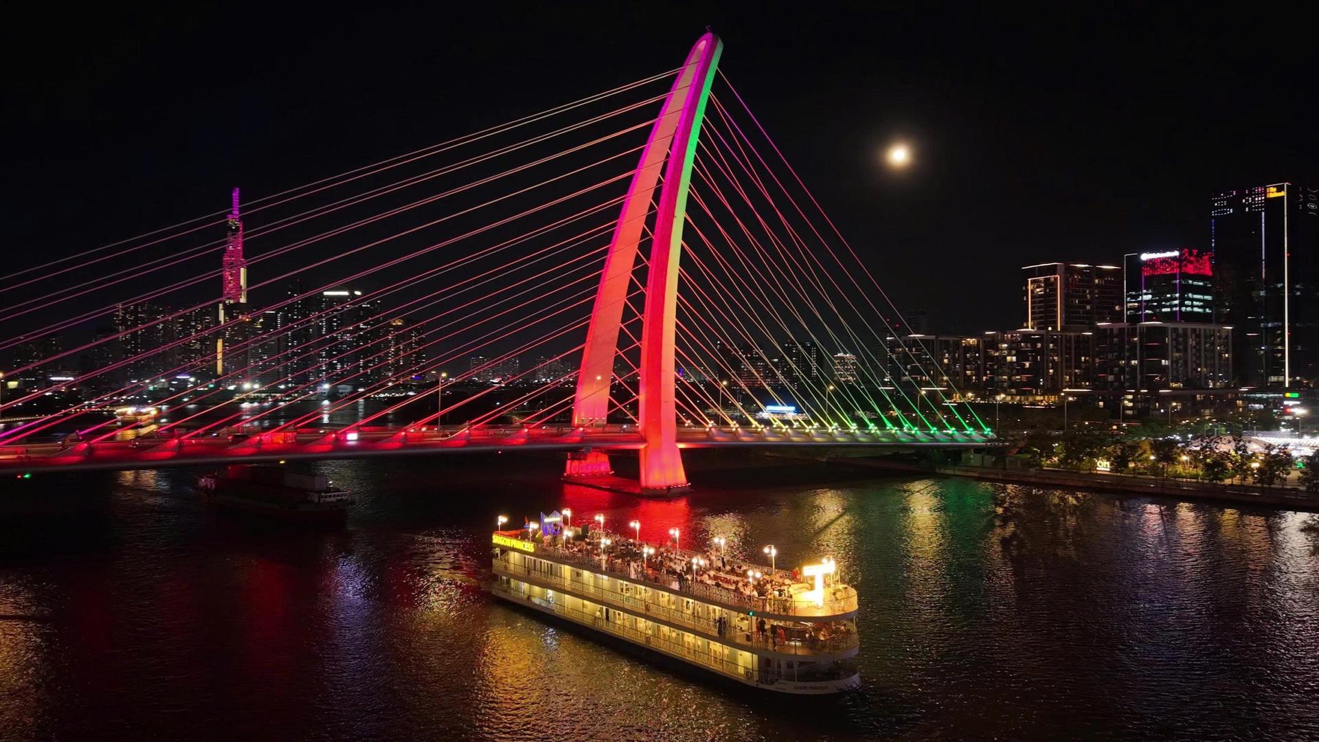 Saigon Princess Dining Cruise in Ho Chi Minh City & Transportation - Thumbnail 5
