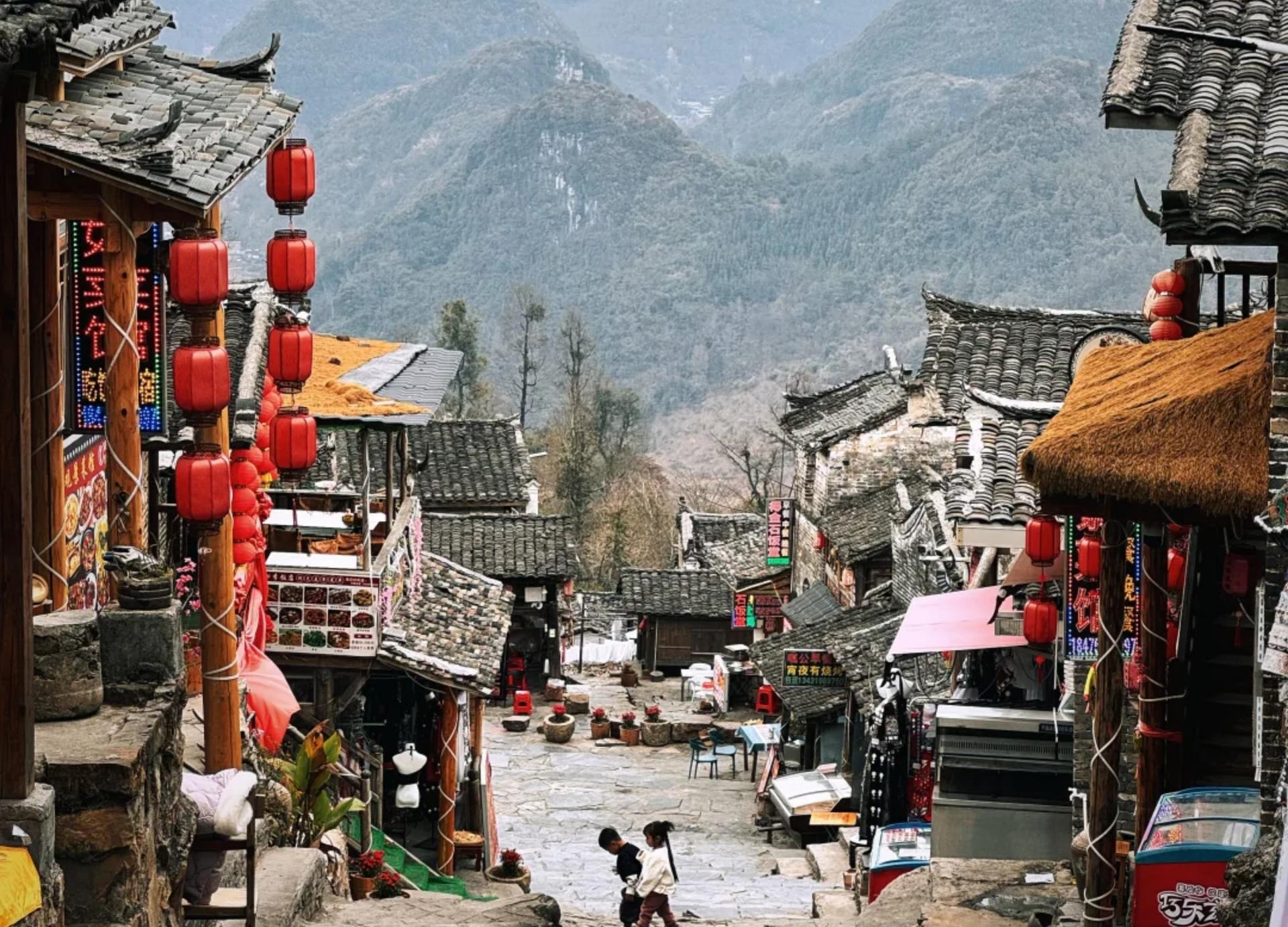 Must-see in Guilin! Longji Rice Terraces Day Tour from Guilin (round trip from Guilin city) - Thumbnail 3