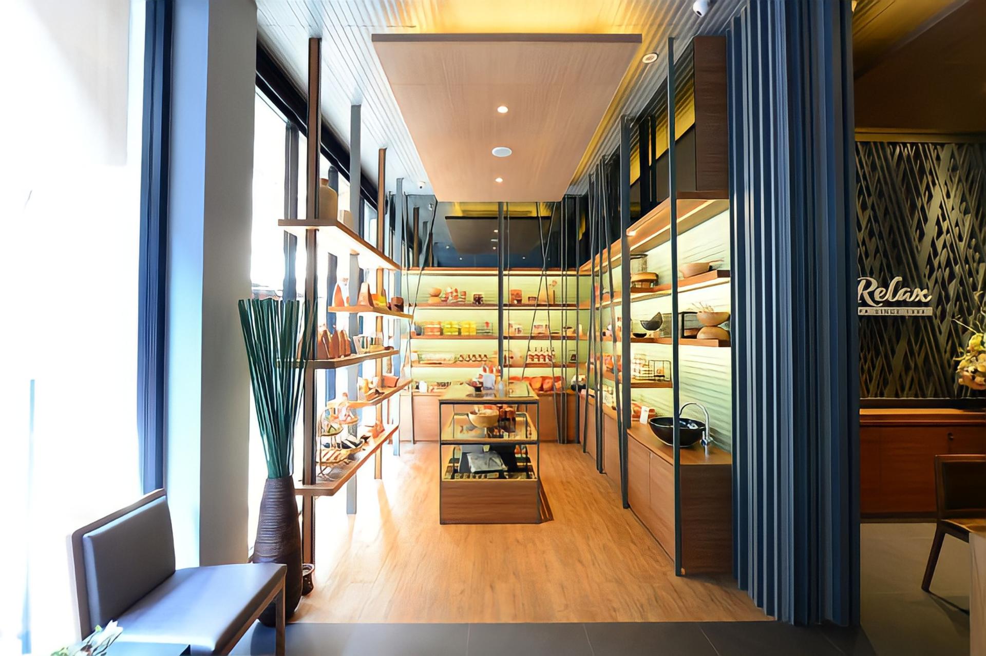 Let's Relax Spa at Phayathai in Bangkok - Image 1