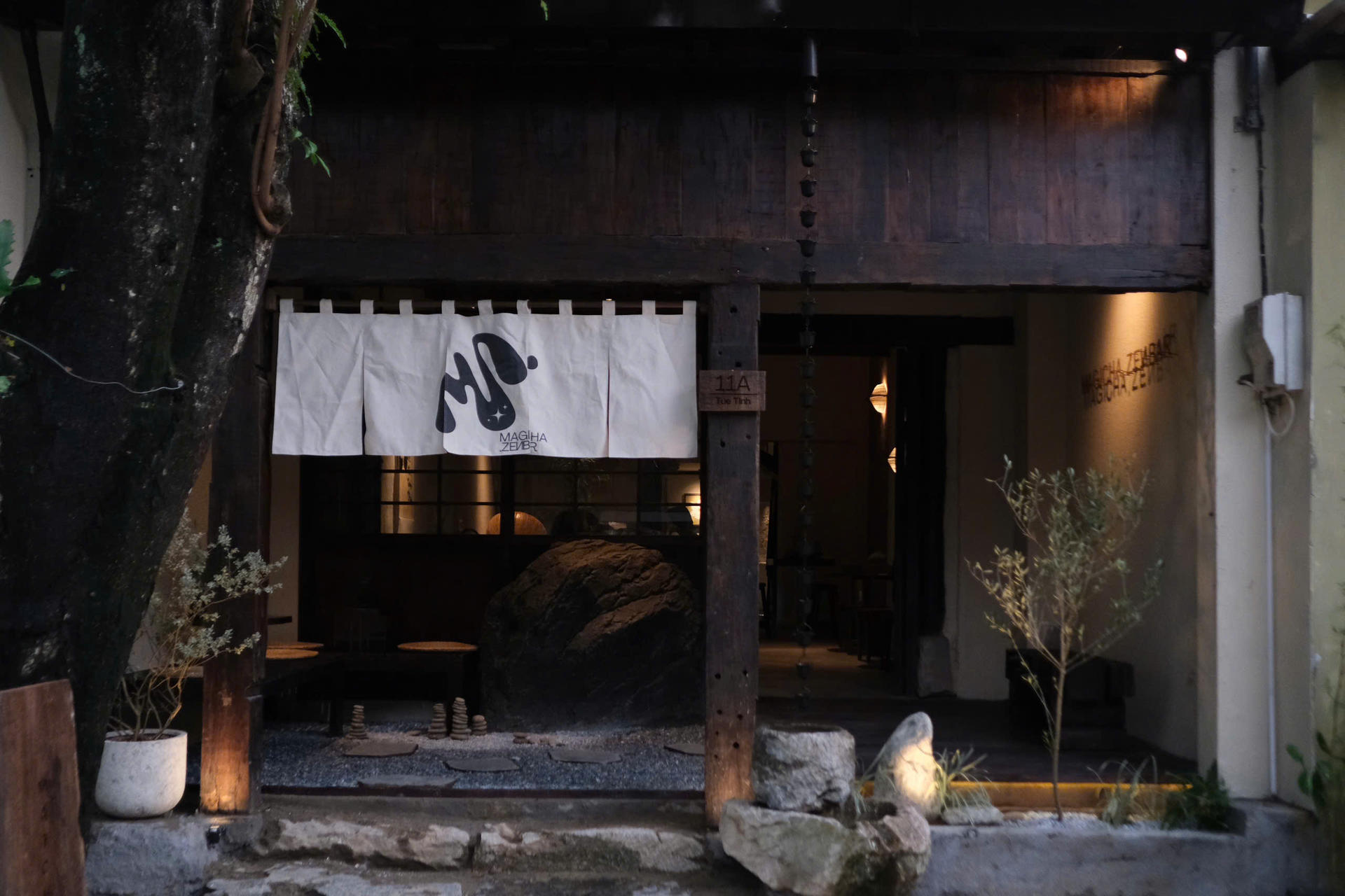 Matcha & Houjicha Brewing Workshop by Magicha.zenbar in Hoi An - Thumbnail 2