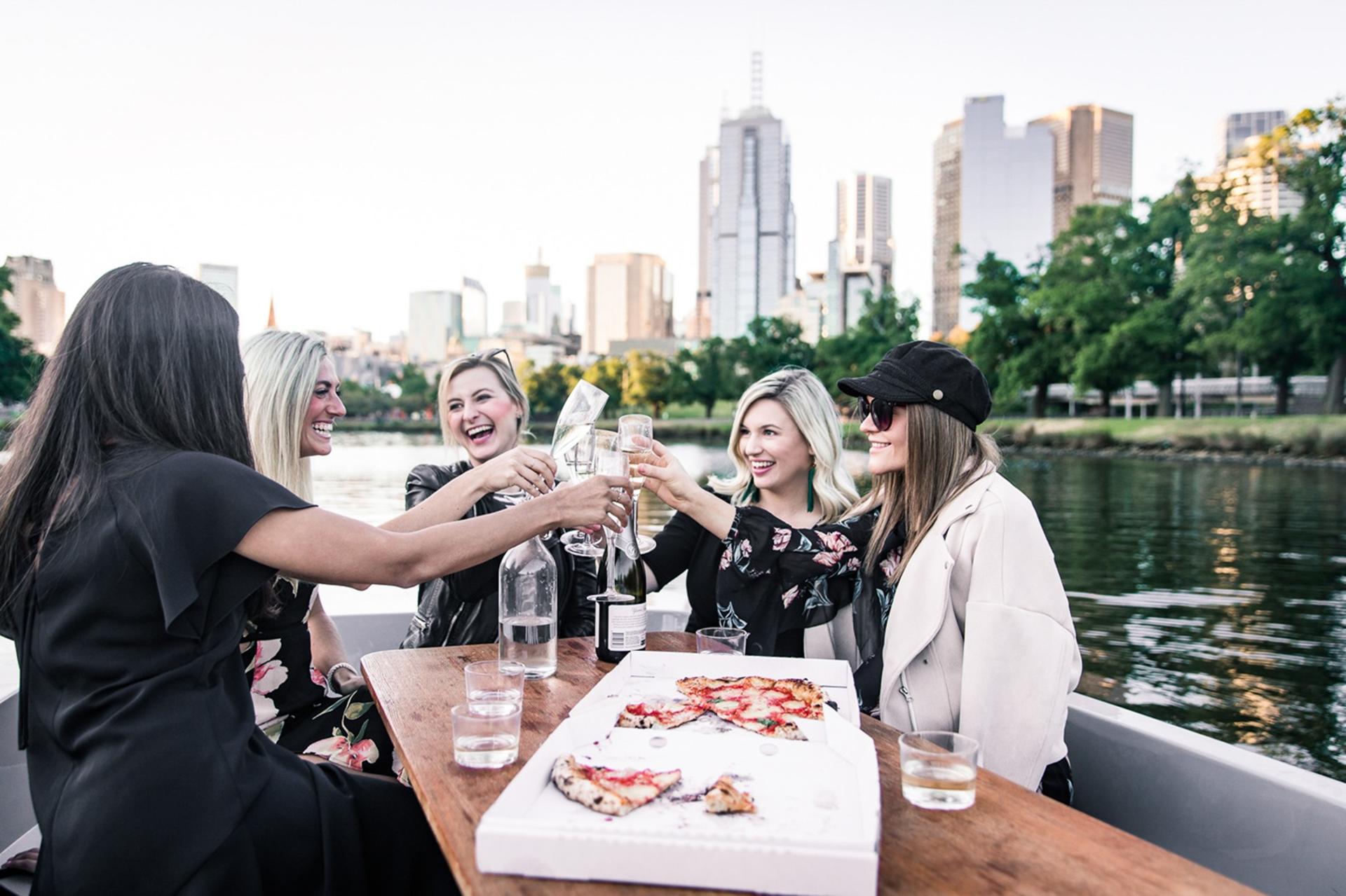 Electric Picnic Boat Rental in Melbourne - Thumbnail 4