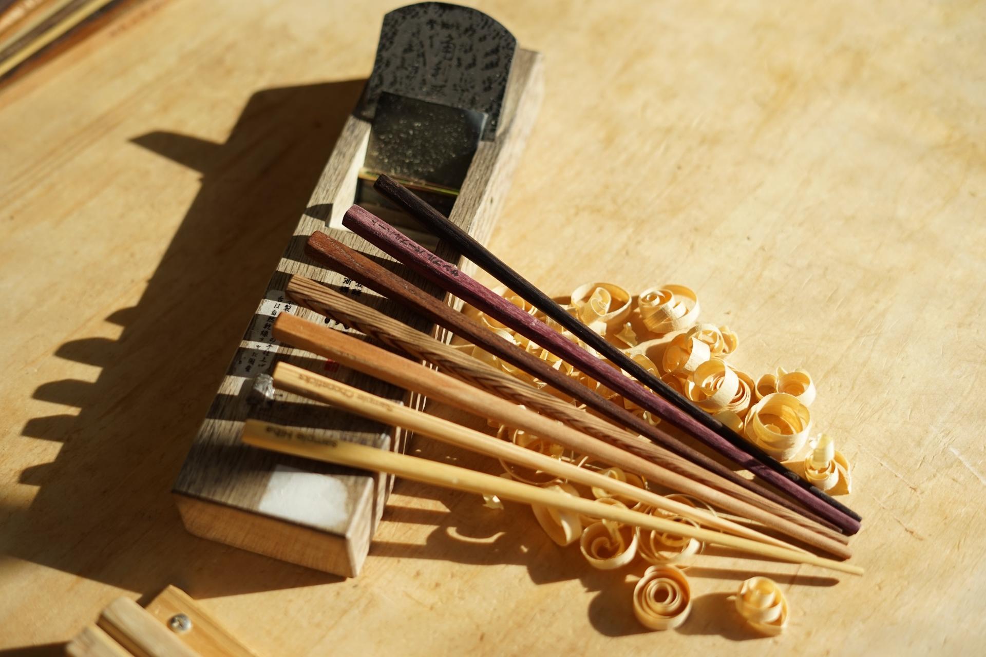 Crafting Your Own Chopsticks in Shinjuku  - Thumbnail 2