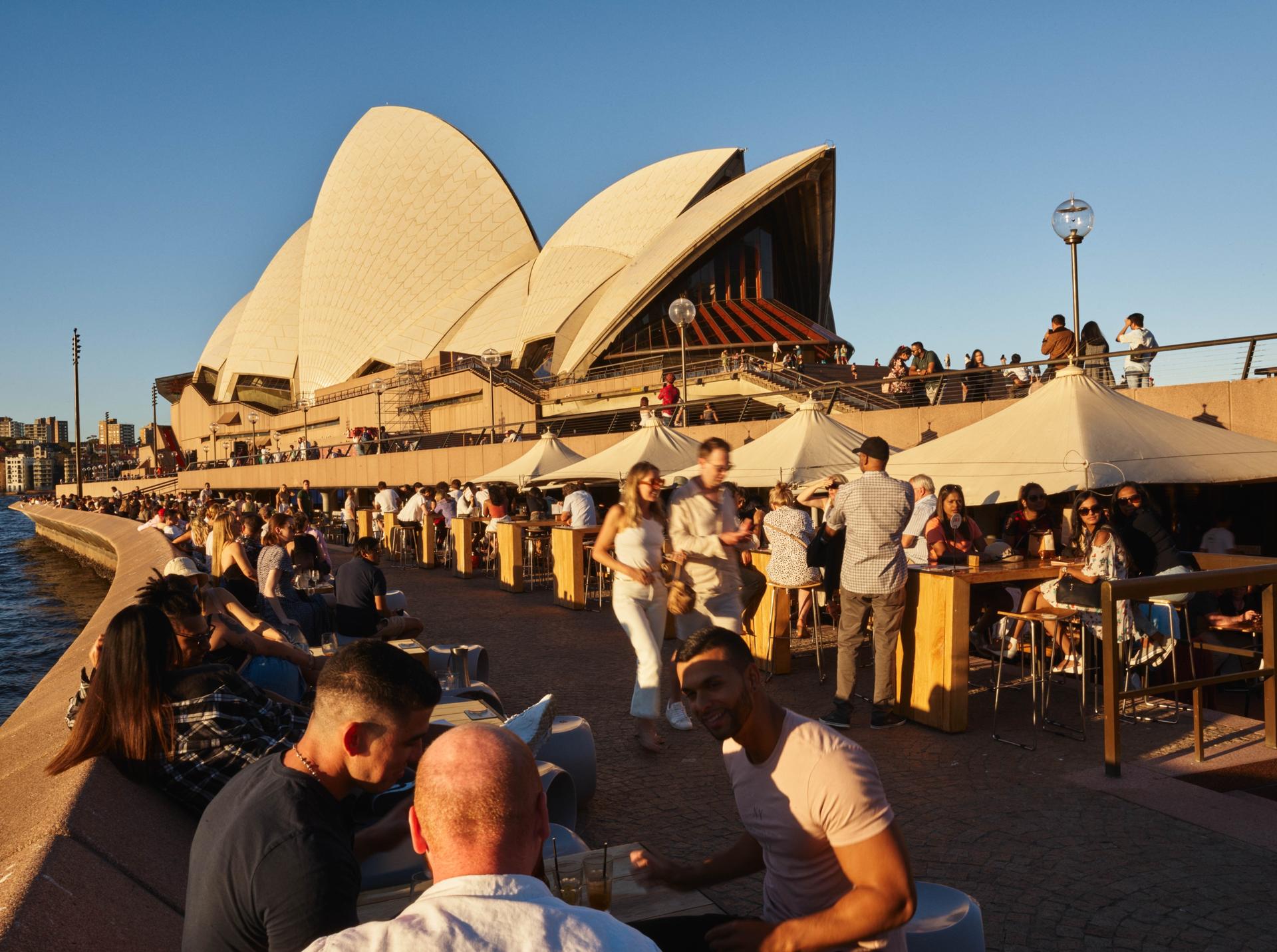 Sydney Opera House Tour and Dine Experience - Thumbnail 4