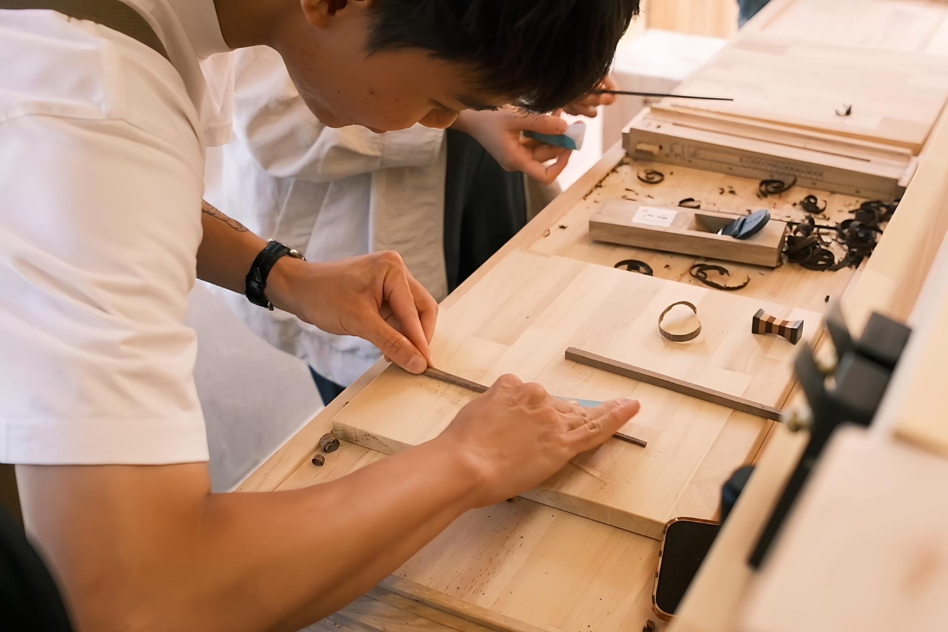 Original Japanese Chopstick Making Experience in Kyoto Gion (CHOPSTICKS LAB MISAKI) - Thumbnail 7