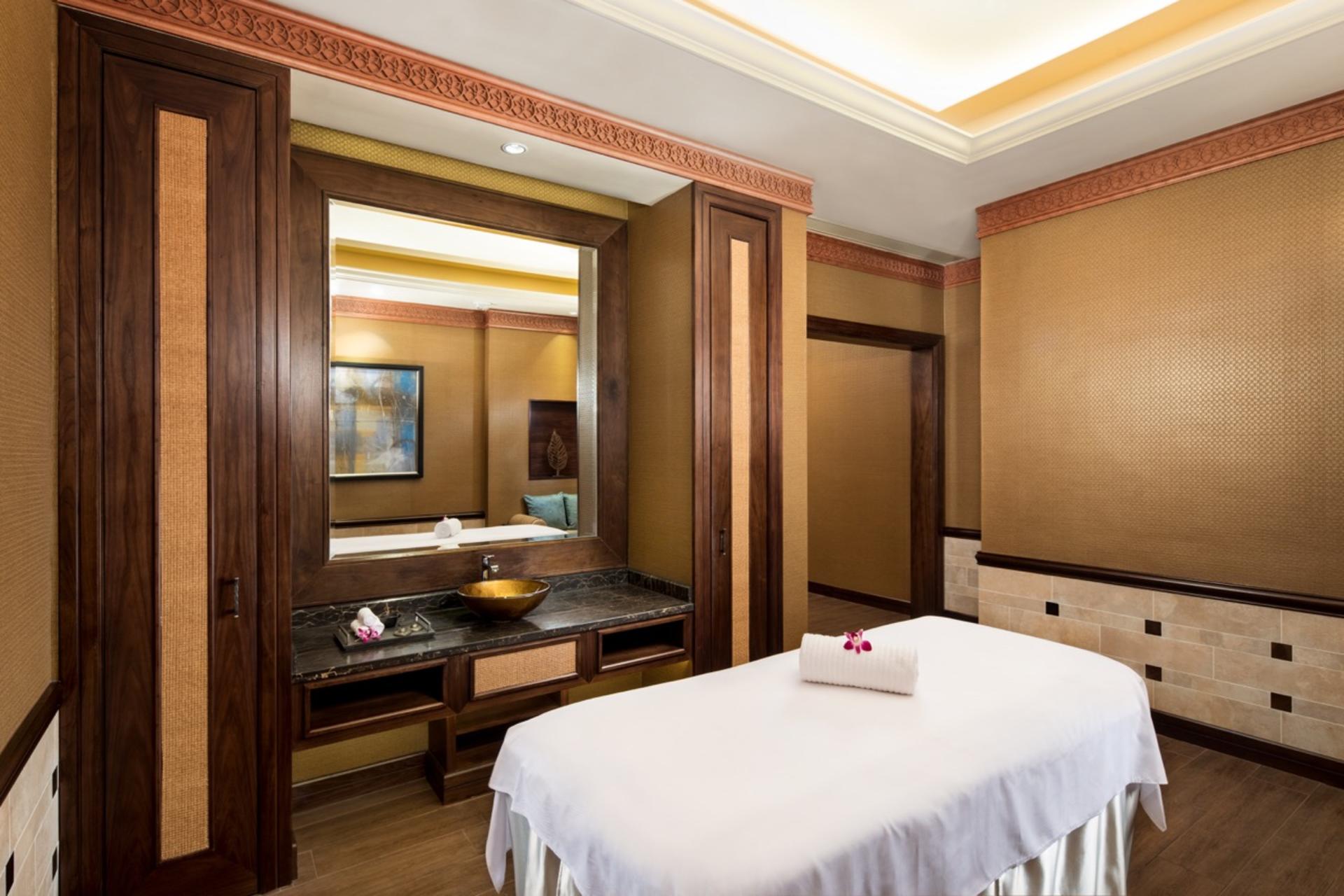 Spa at Londoner Grand - Thumbnail 8