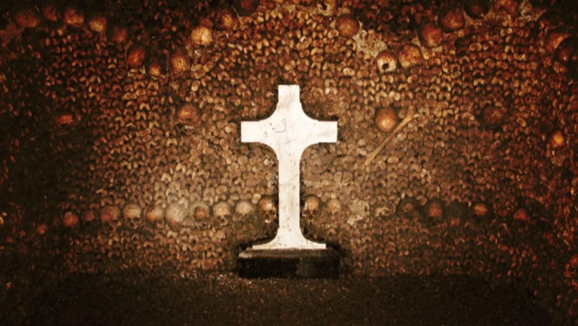 Paris Catacombs Guided Tour with Skip-the-Line & Restricted Areas - Thumbnail 3