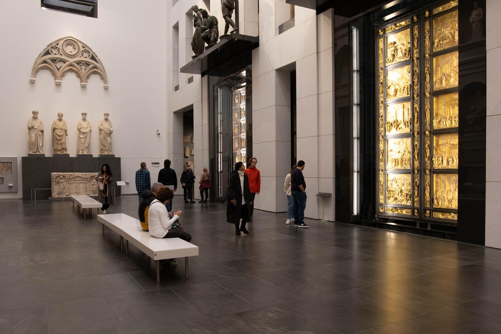 Florence Baptistery & Opera Museum Guided Tour - Thumbnail 4