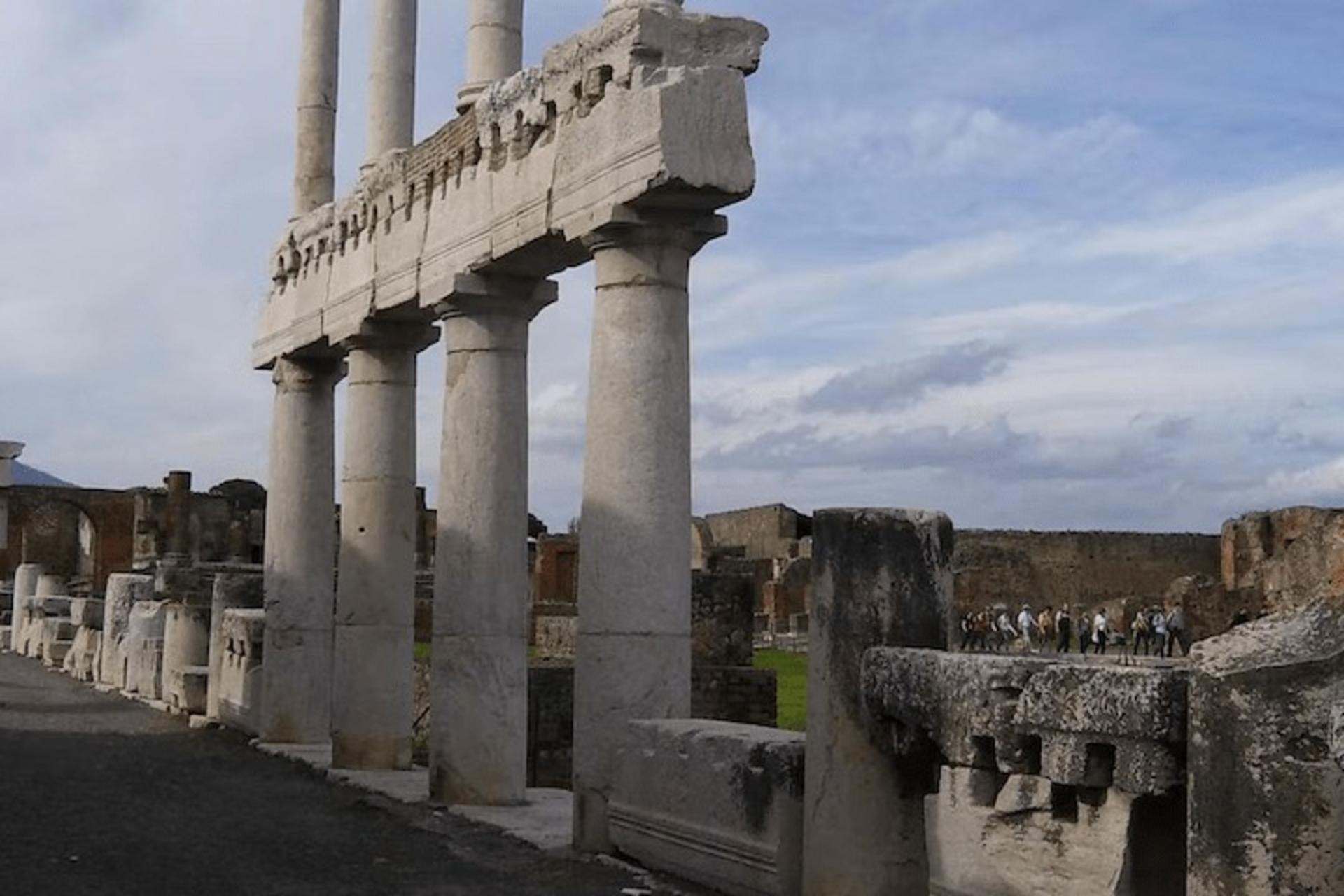 Pompeii Ruins Half Day Guided Tour from Naples - Thumbnail 4