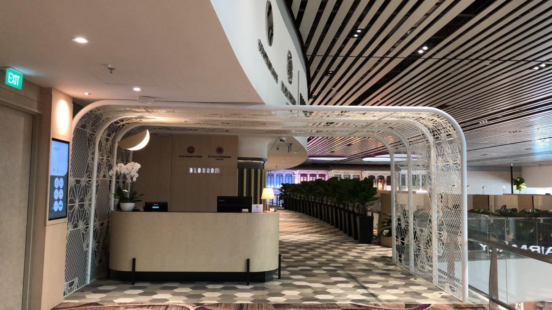 BLOSSOM Lounge at Singapore Changi Airport Terminal 4 by SATS & Plaza Premium Lounge - Image 1