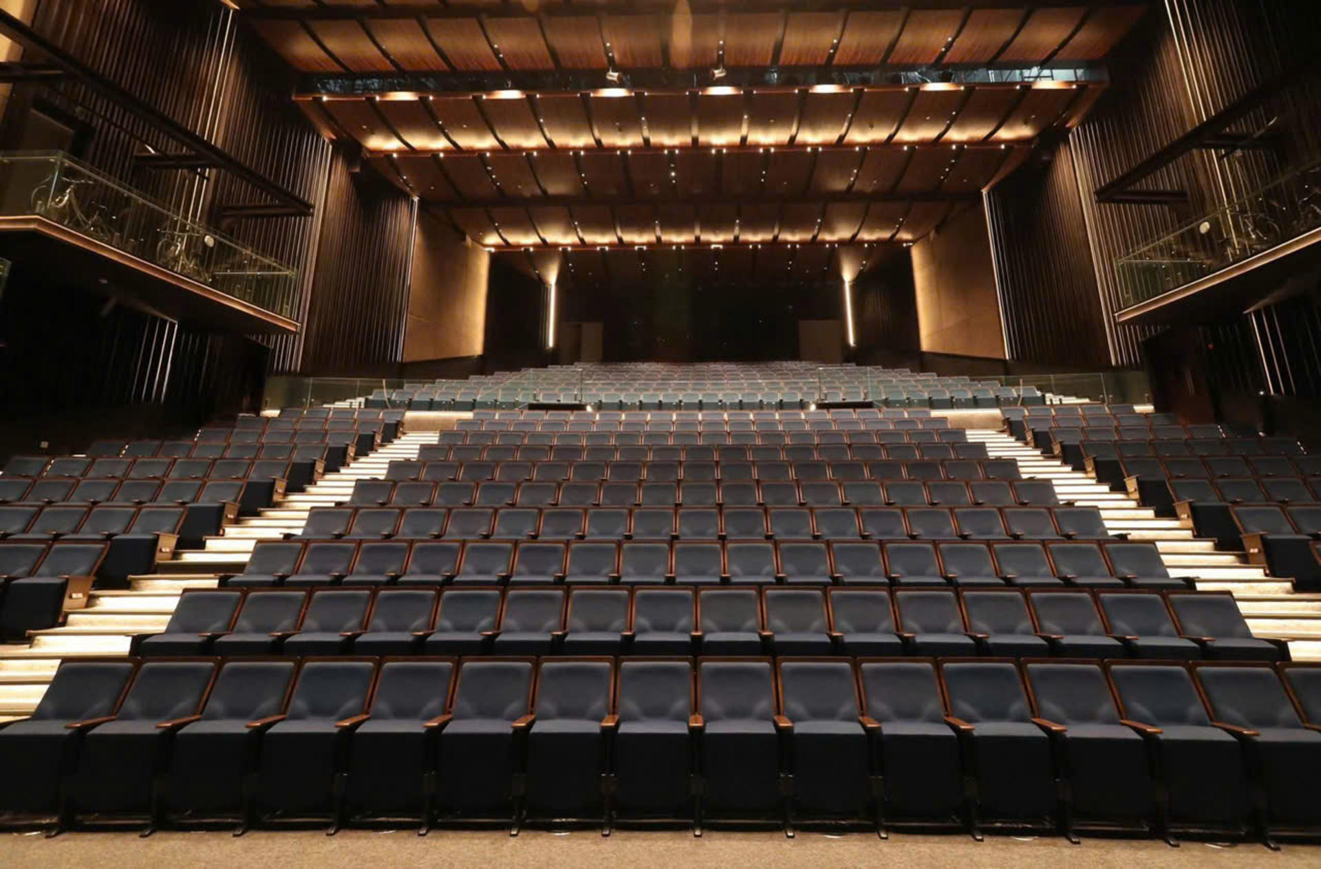 Chum Show Ticket at Do Theatre in Nha Trang - Thumbnail 6
