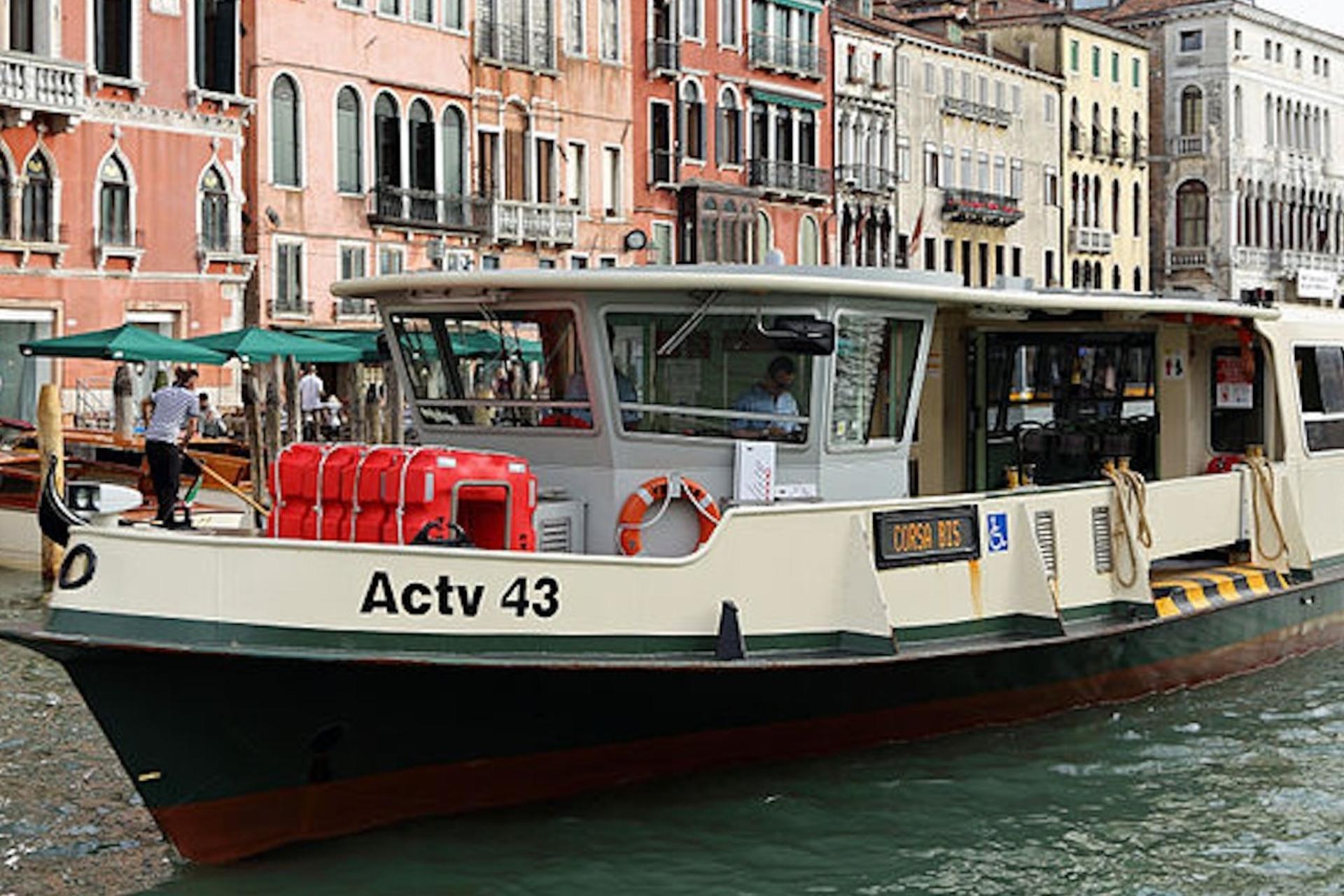 Venice Vaporetto Pass - Thumbnail 4