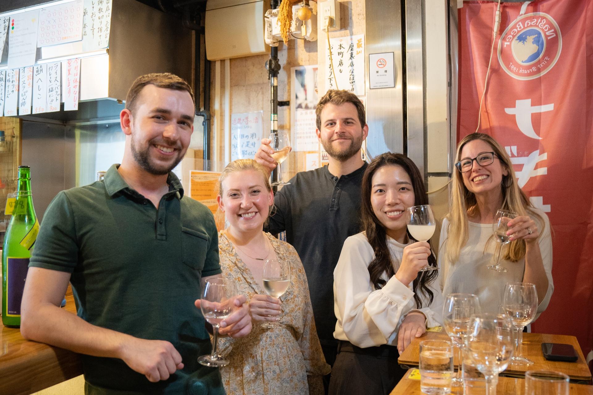 Osaka Dotombori Uranamba Local Bar & Izakaya Crawl Tour - Thumbnail 2