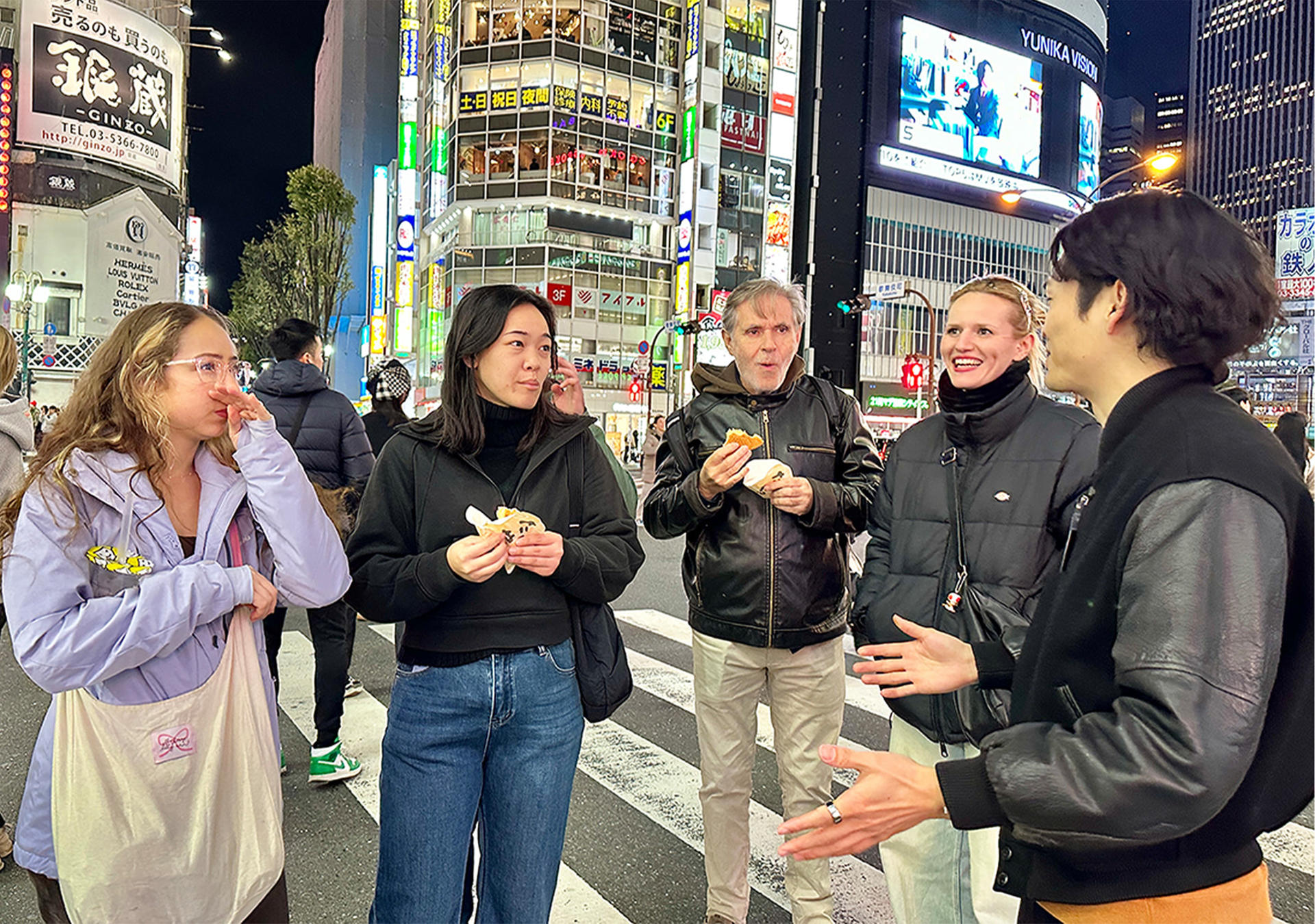 Tokyo: Shibuya Highlights Walking Tour & Secret View Spot - Thumbnail 3