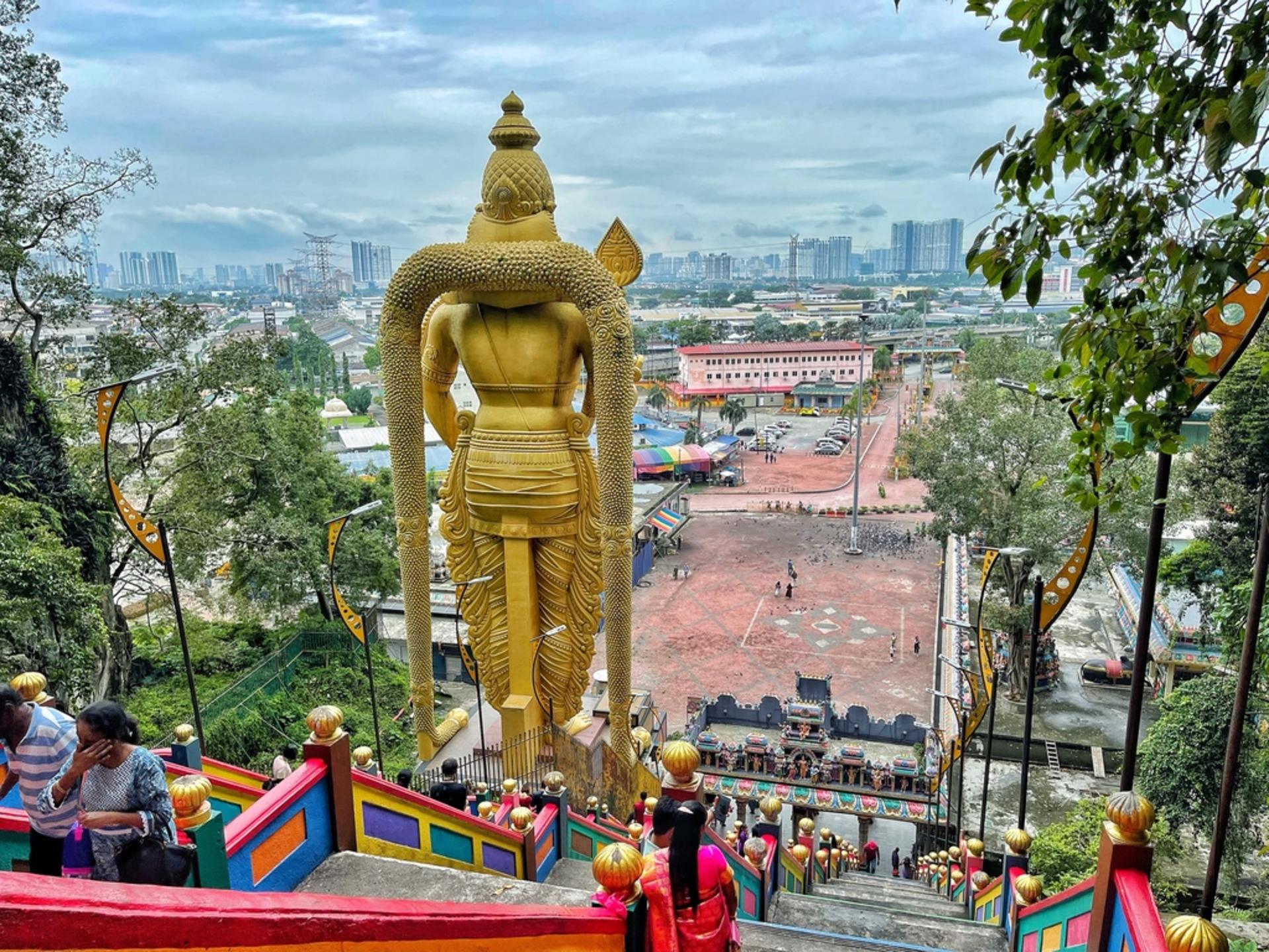 Genting Highlands Escape with Kuala Lumpur City Highlights Day Tour - Thumbnail 4