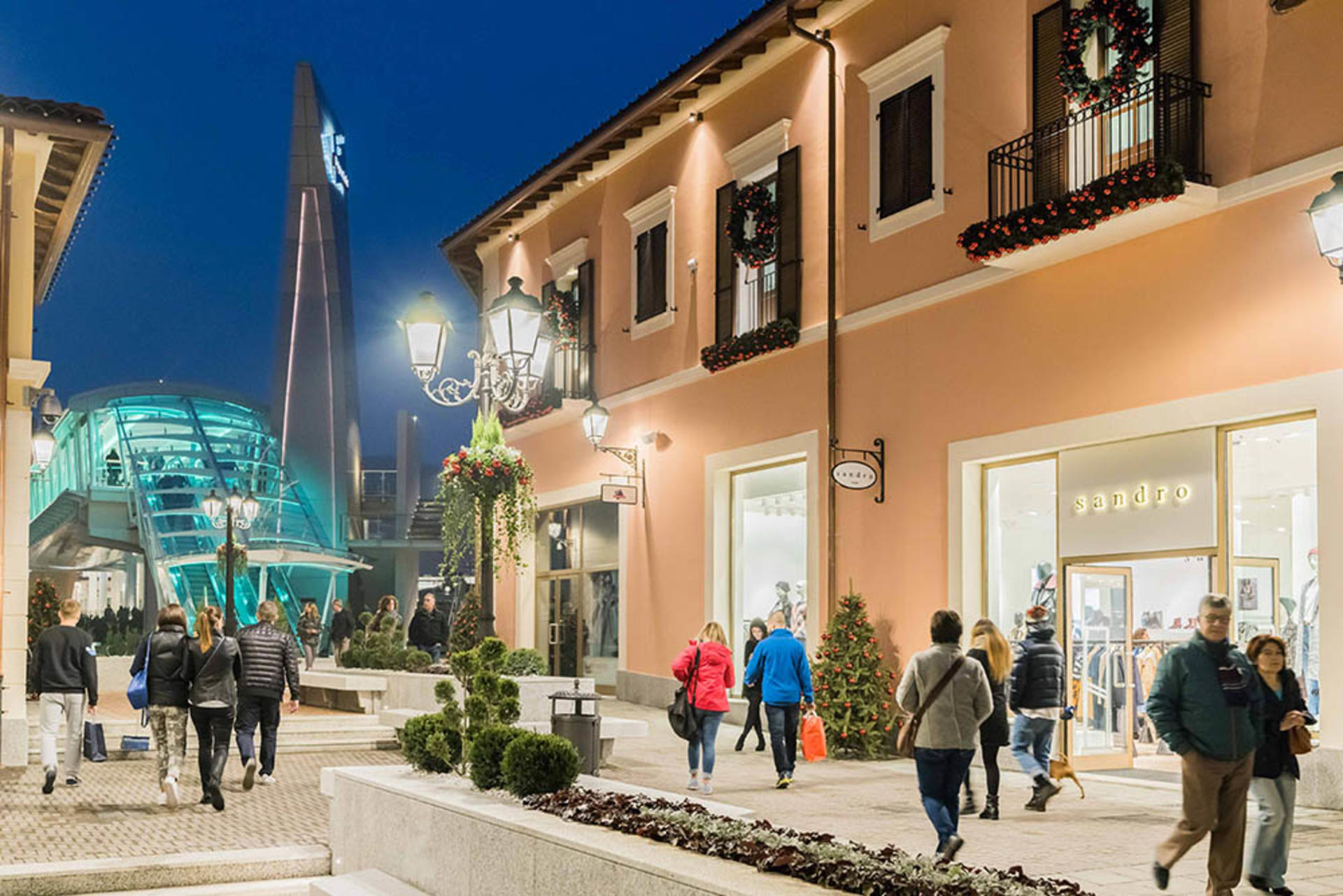 Serravalle Designer Outlet Shopping Experience from Milan - Thumbnail 3
