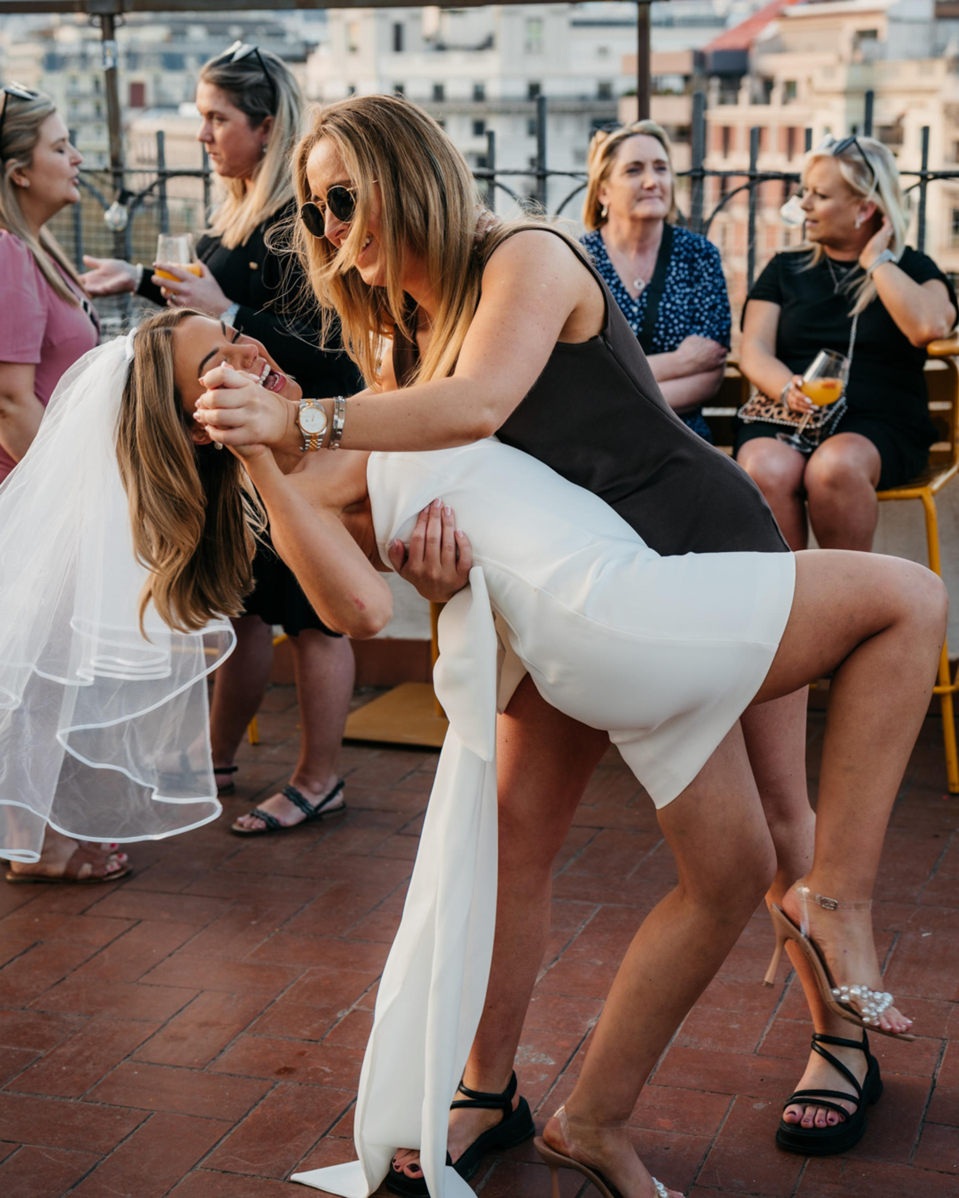 Barcelona Sangria and Salsa Dancing Experience - Thumbnail 7