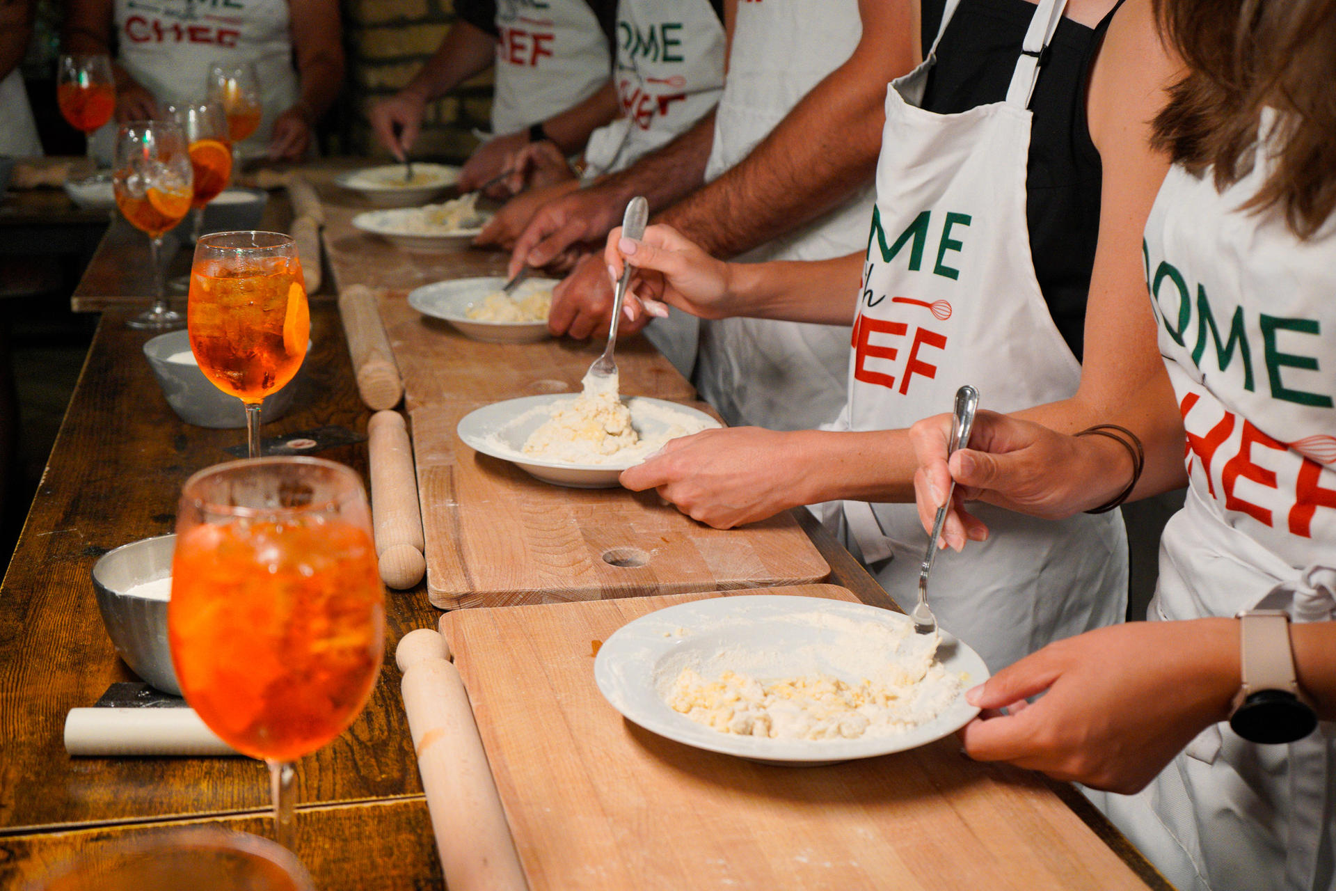 Rome Tipsy Cooking Class: Make Pasta & Mix 3 Spritz Cocktails - Thumbnail 8