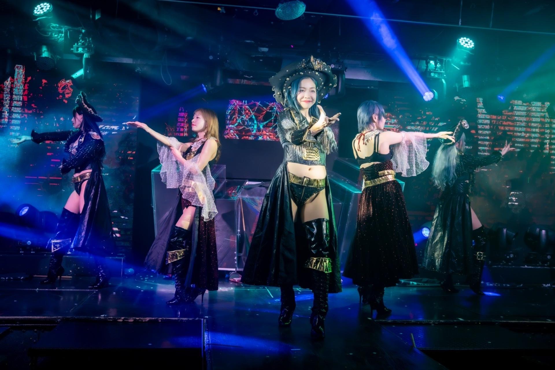 Super Spark Tokyo Show Experience - Thumbnail 2