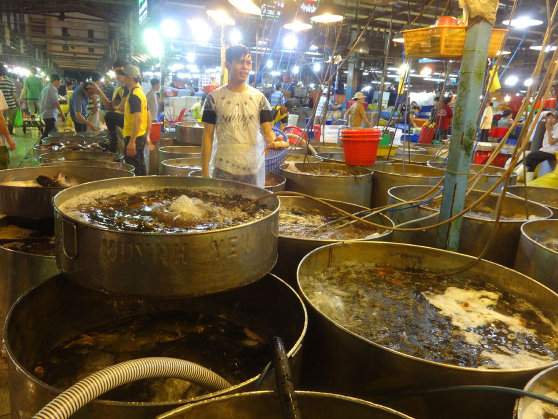 Saigon at Midnight Motorbike Tour - Thumbnail 5