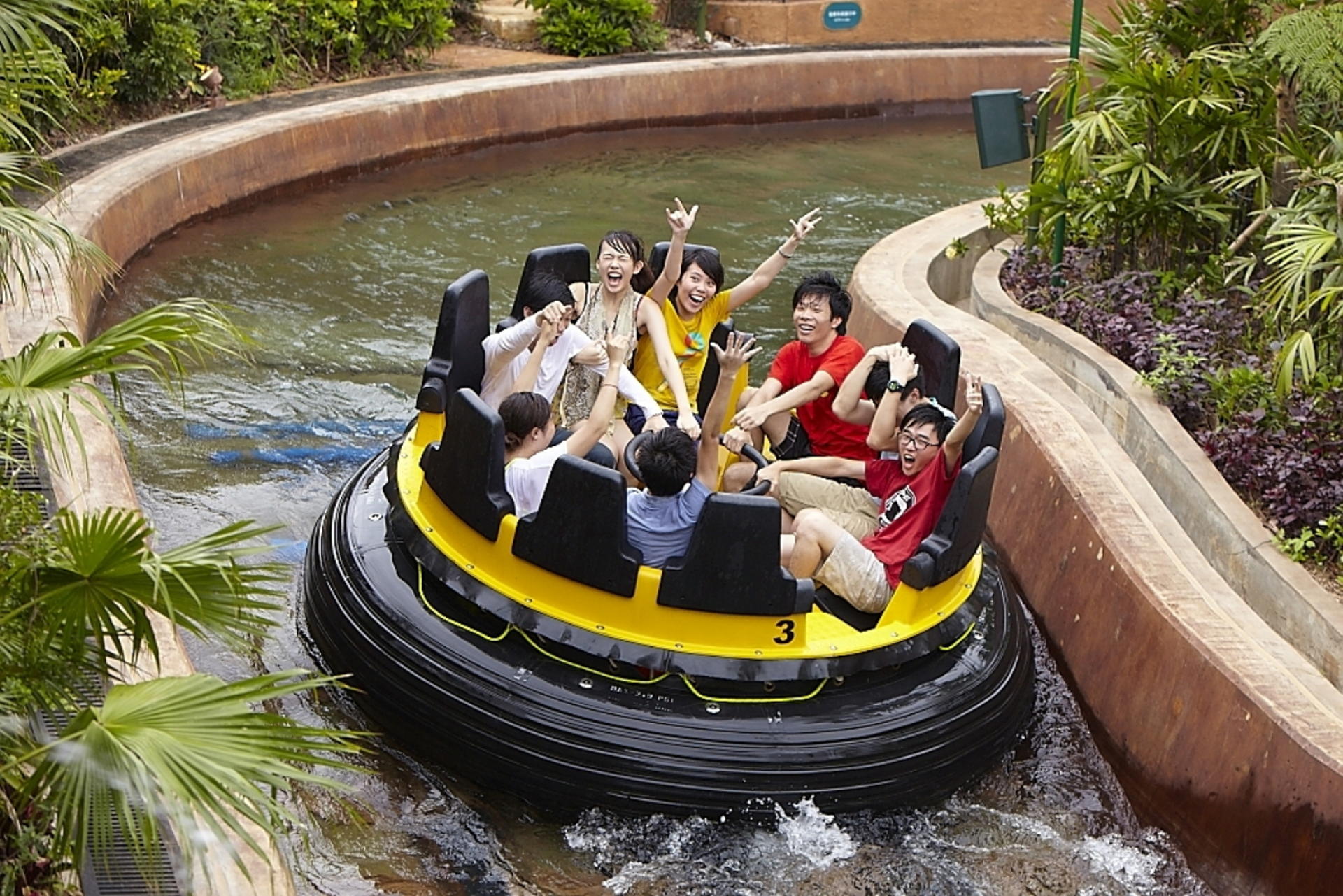 Ocean Park Full-Day Adventure with Transfers & Tickets - Thumbnail 7