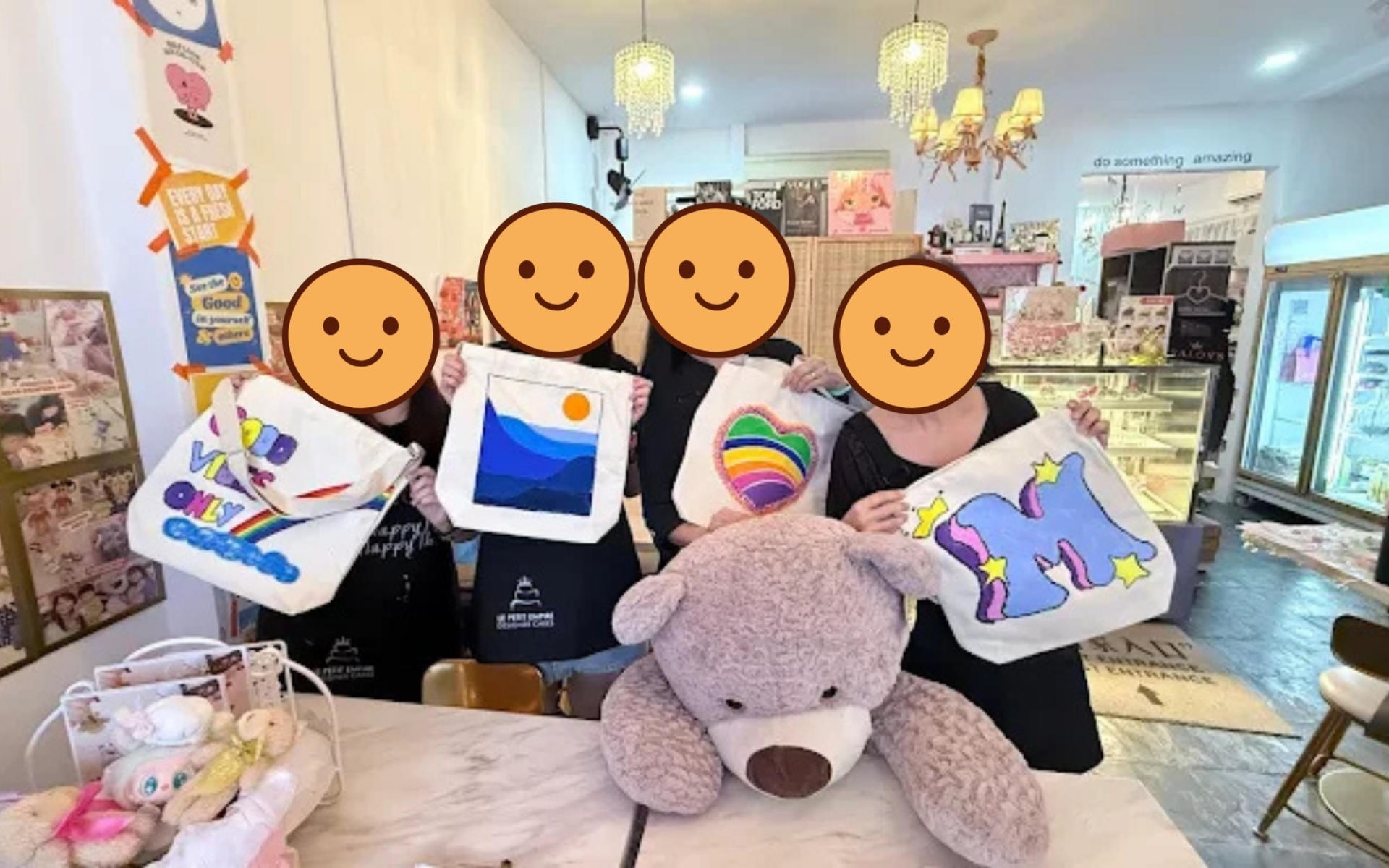 Canvas Tote Painting Workshop @RALOVS Cafe - Thumbnail 6