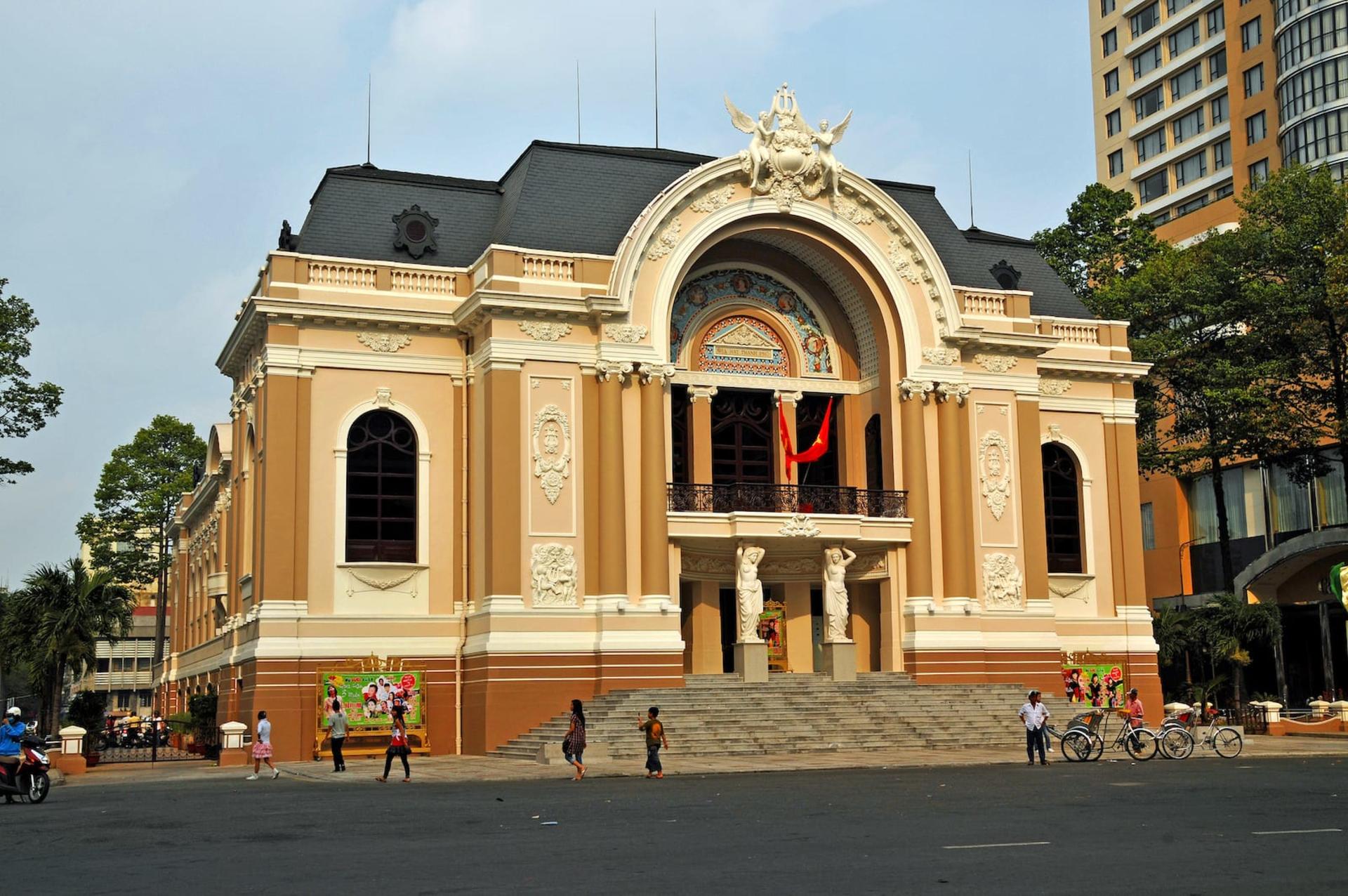 Ho Chi Minh City Motorbike 2 Hours Sightseeing Tour - Thumbnail 8