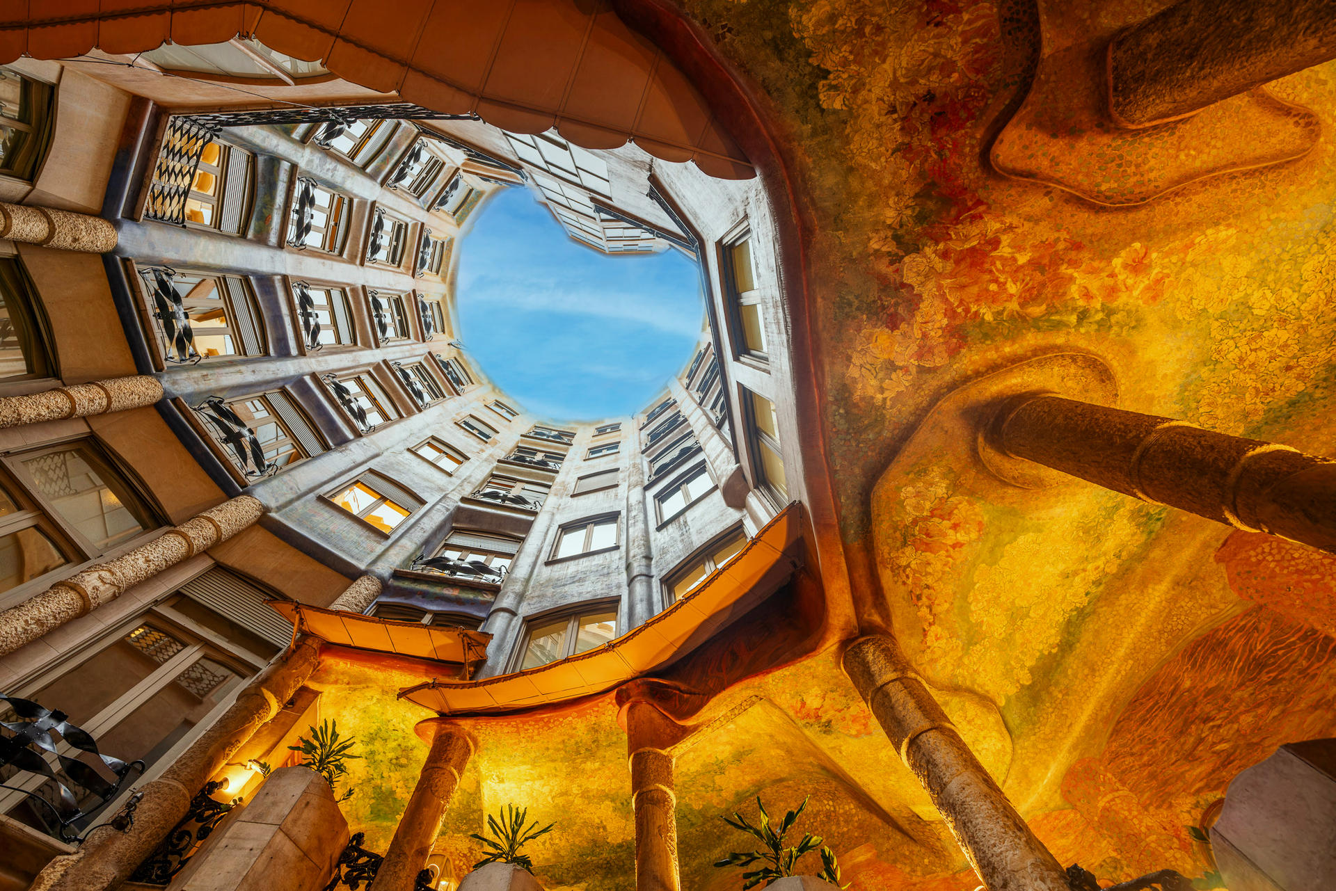 Barcelona: La Pedrera-Casa Mila Ticket & Audio Guide Option - Thumbnail 5