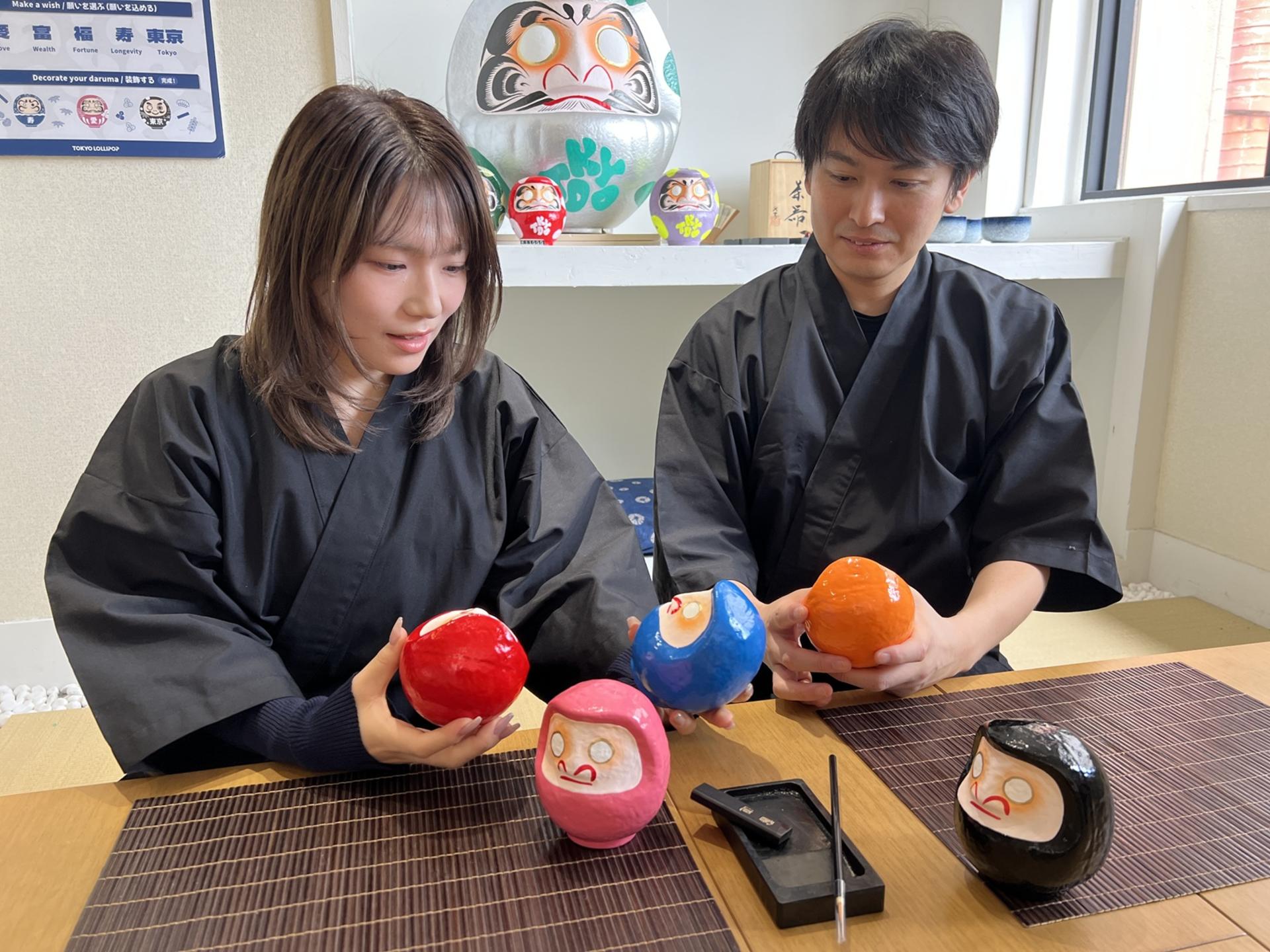 Private Daruma Painting Experience – Create Your Own Lucky Charm - Thumbnail 8
