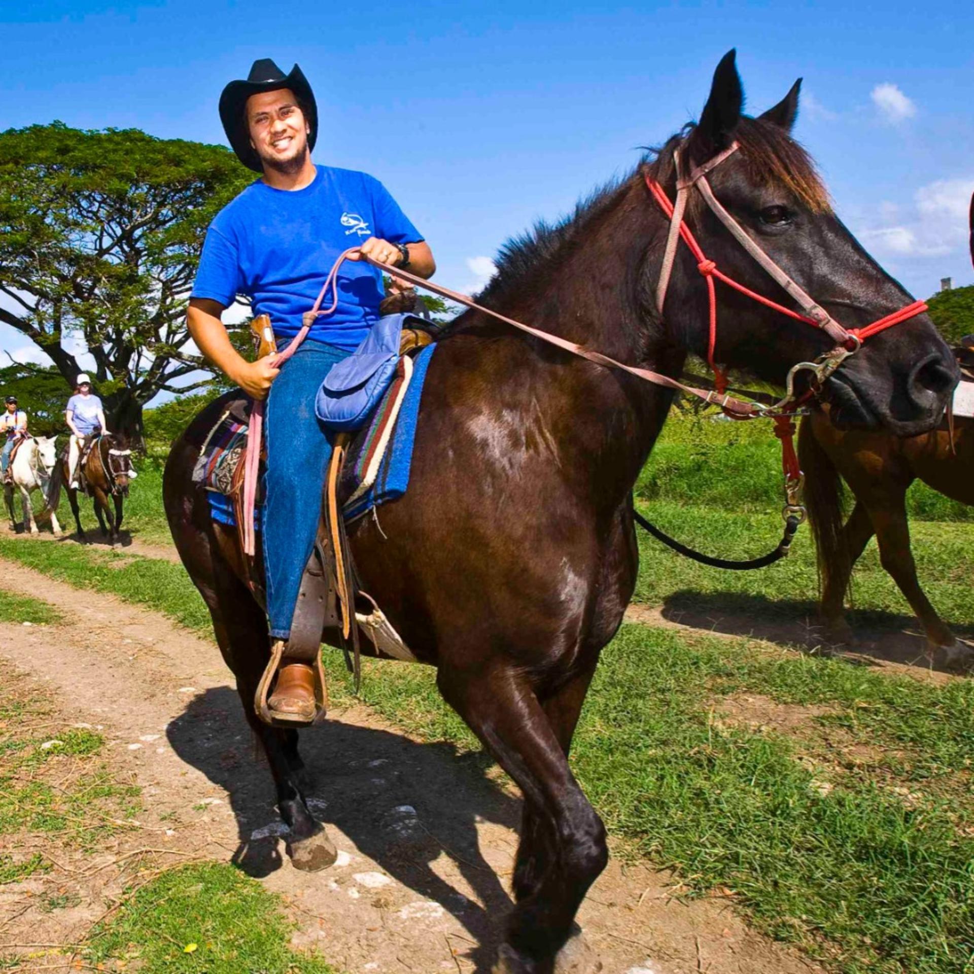 Kualoa Jurassic Valley Horseback Guided Tour - Thumbnail 3