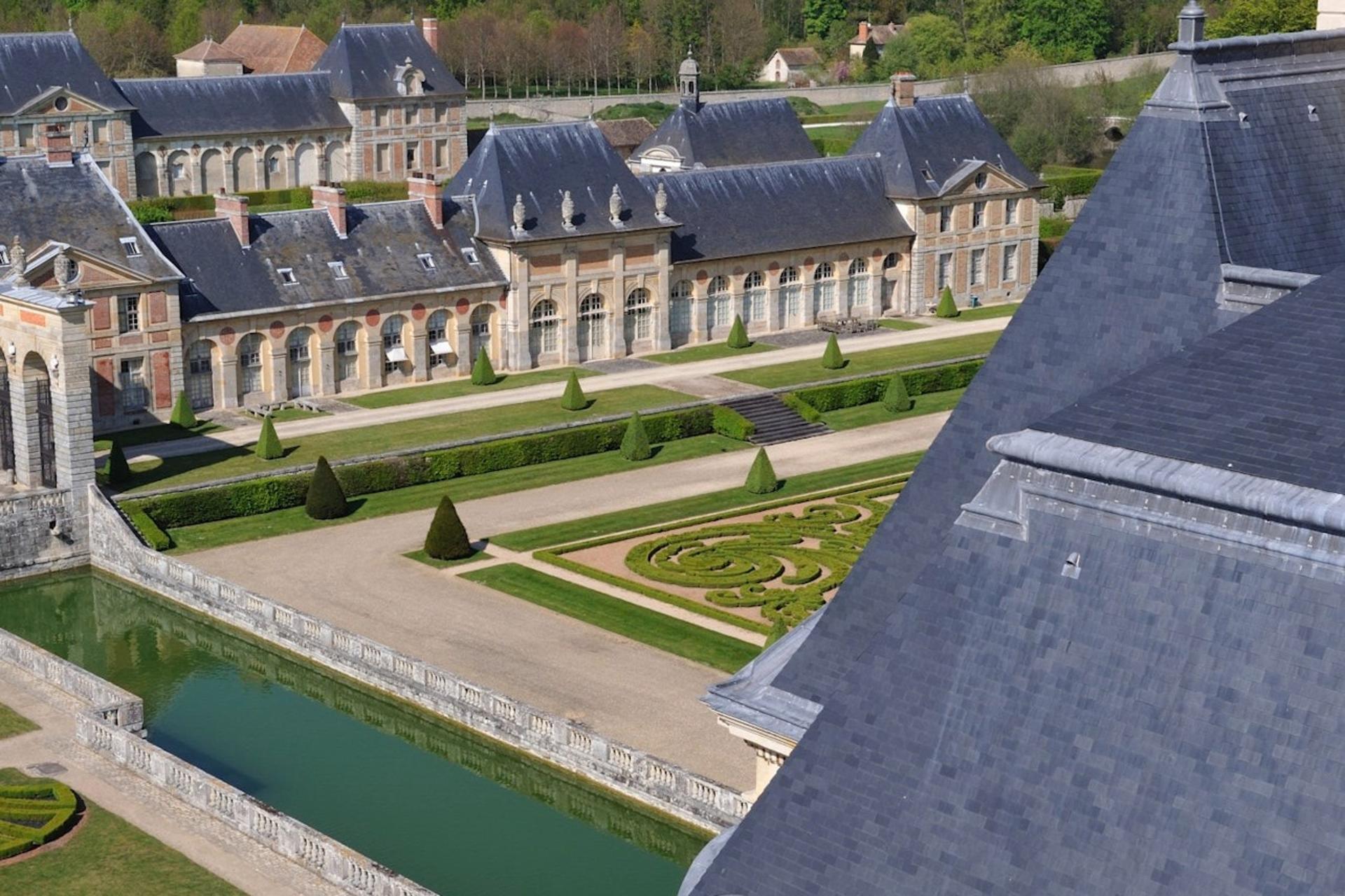 Chateau de Fontainebleau & Vaux-le-Vicomte Full Day Tour from Paris - Thumbnail 4