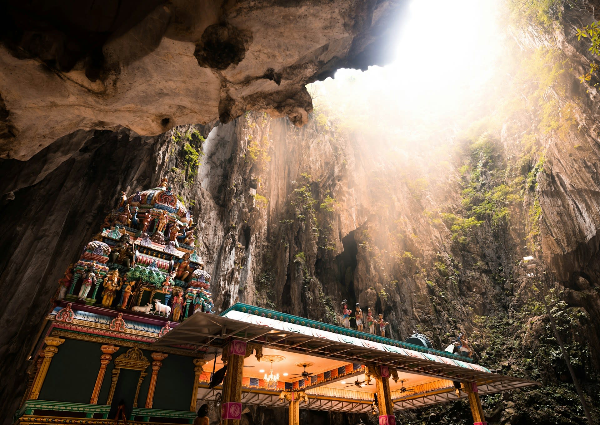 Kuala Lumpur: Guided Batu Caves Tour with Banana Leaf Lunch - Thumbnail 8