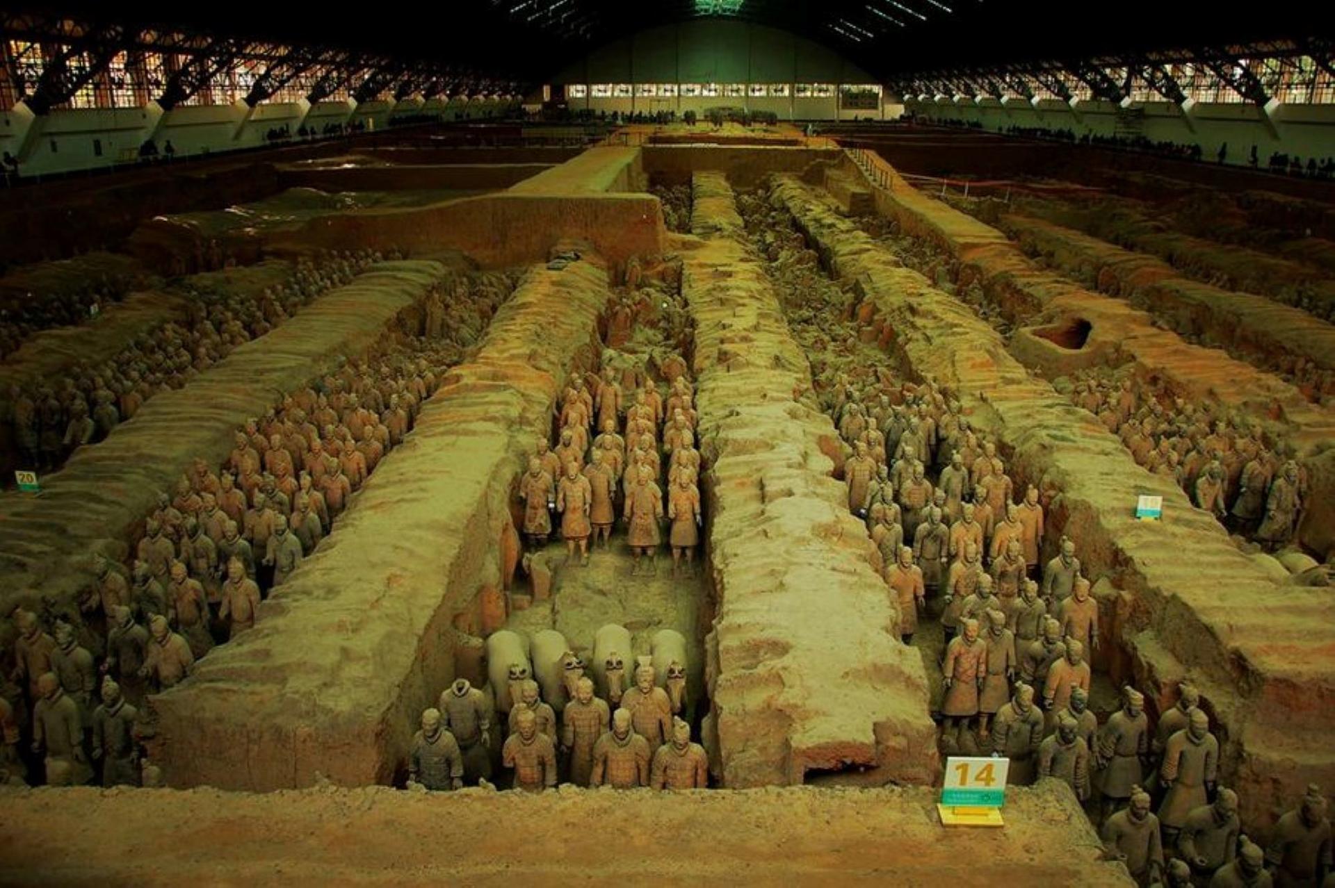 4-day Xian classic scenic spots tour (excluding Huashan) - Thumbnail 2