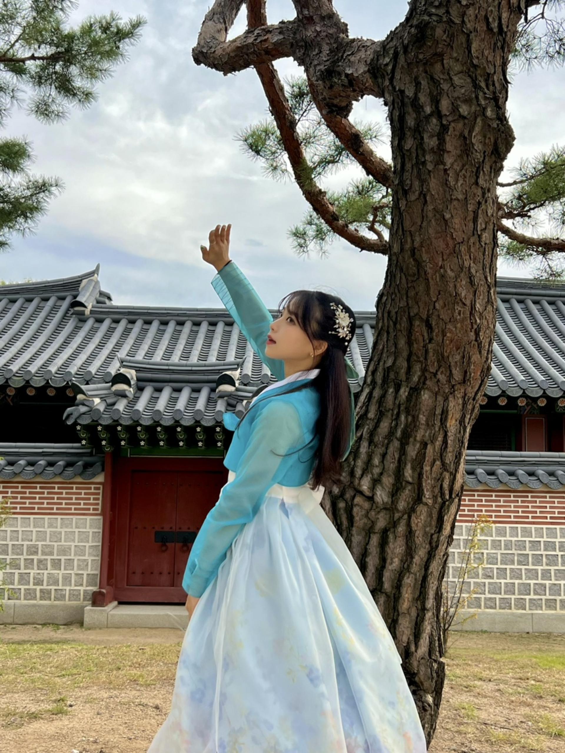 Byulgungteo Hanbok Experience Gyeongbokgung Branch - Thumbnail 18
