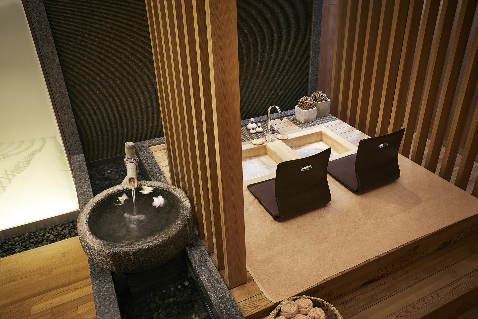 SPA 1978 (Formerly SPA 1899) DONGINBI Red Ginseng Ritual & Therapy - Thumbnail 5