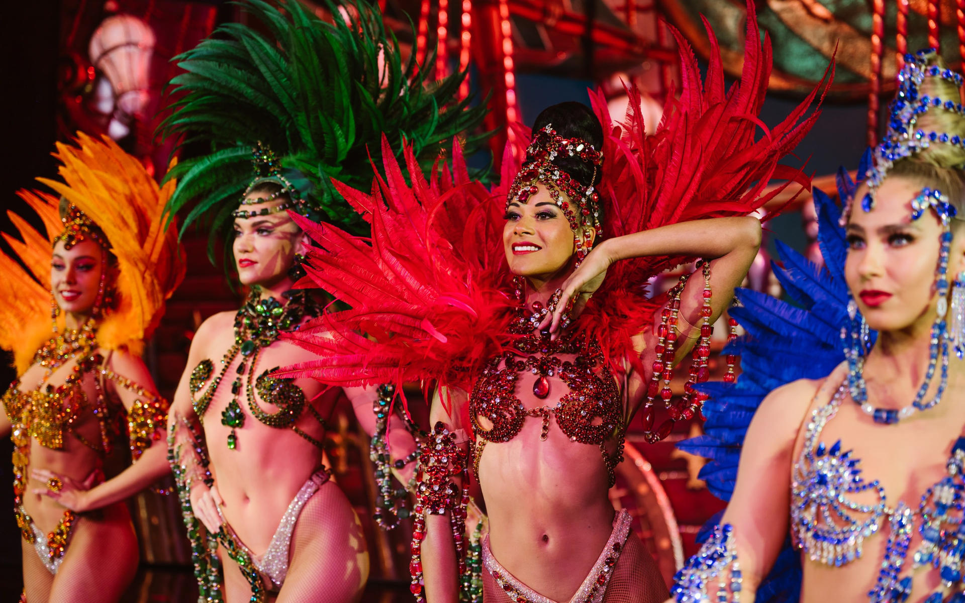 Eiffel Tower Dinner, Seine Cruise, and Moulin Rouge Show Experience - Thumbnail 10