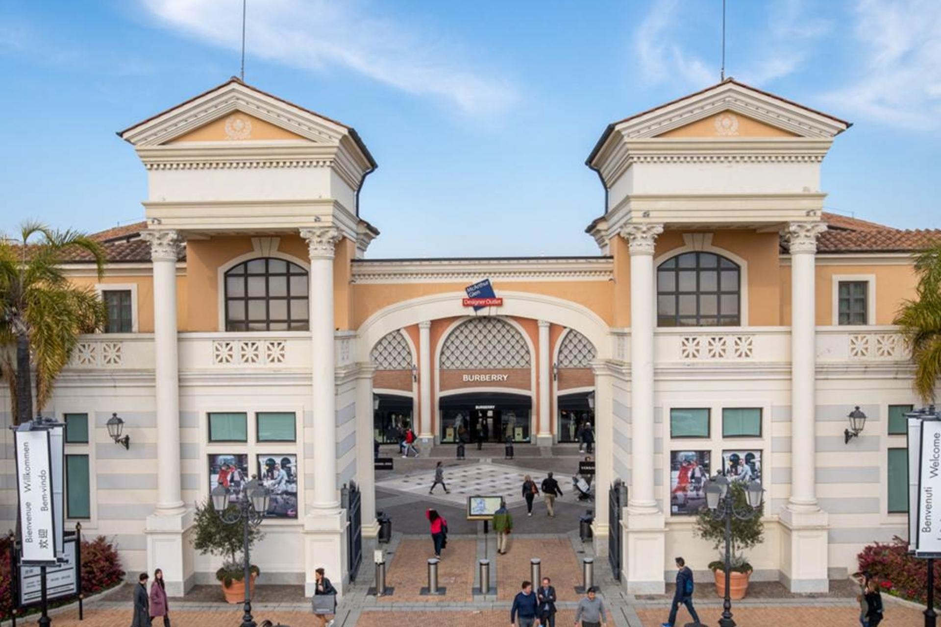 Central Rome - Castel Romano Designer Shopping Outlet Bus - Thumbnail 6