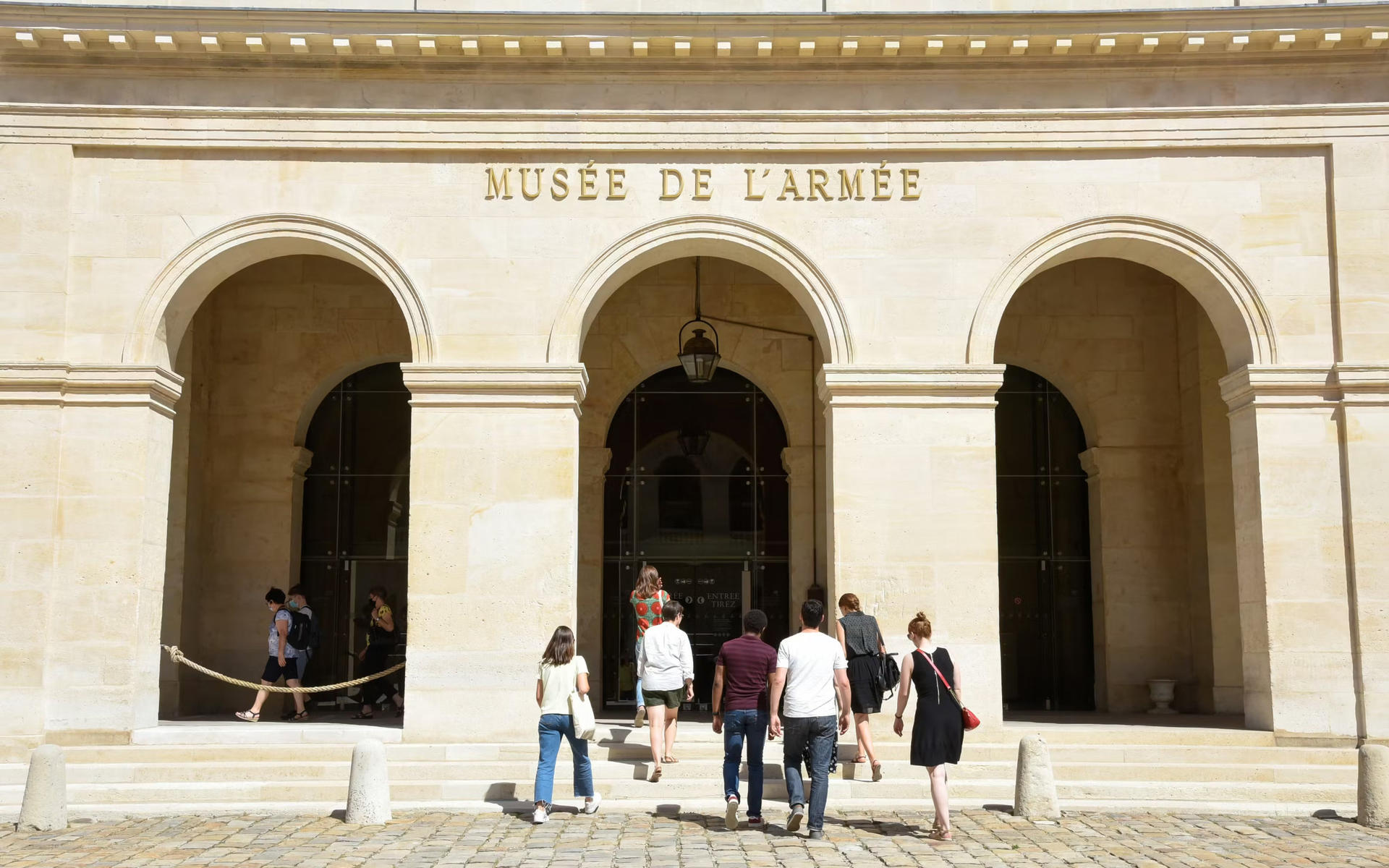Army Museum Les Invalides Skip-the-line Admission in Paris - Thumbnail 8