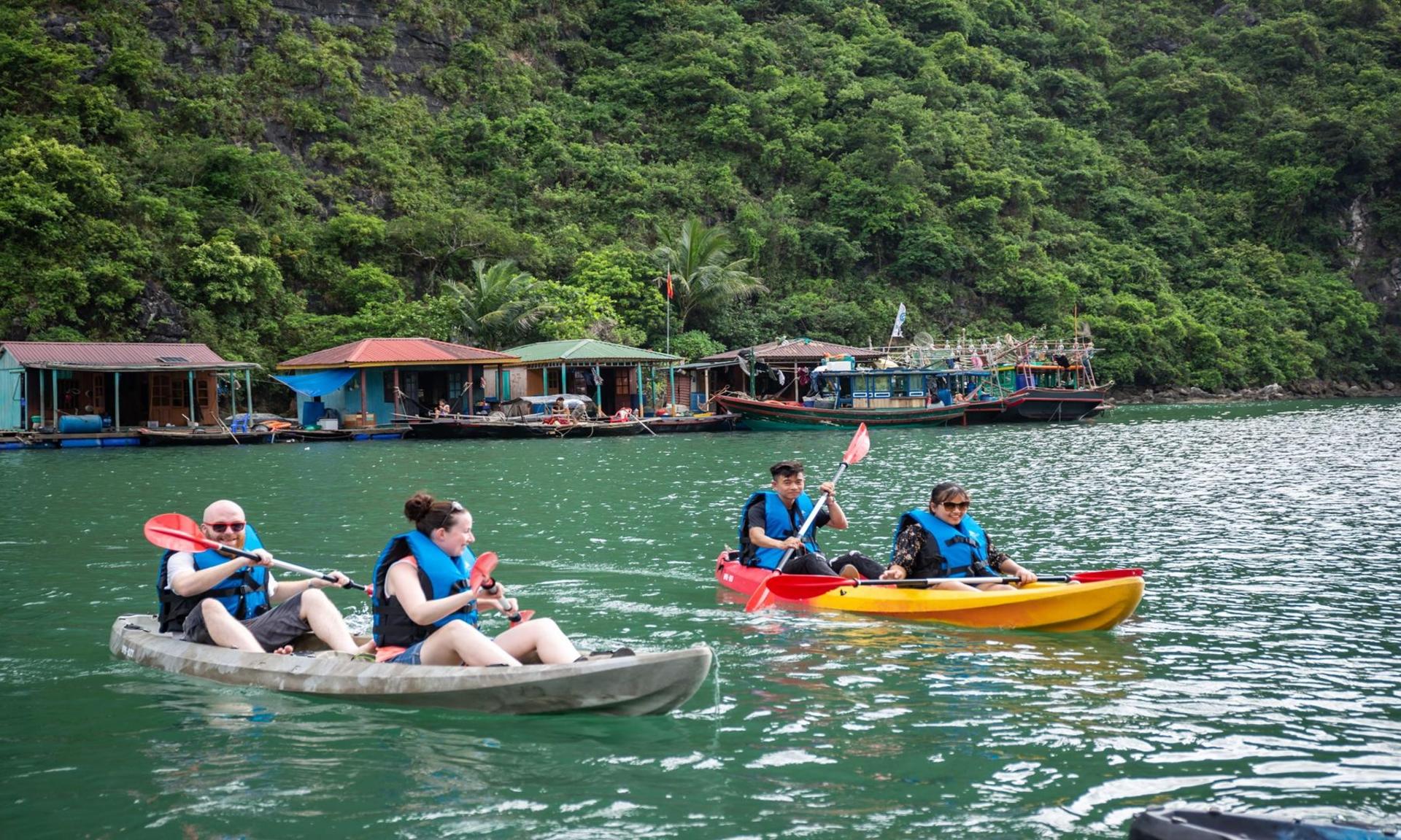 Phoenix 2D1N Cruise: Ha Long Bay Tour with Sung Sot and Ti Top - Thumbnail 2