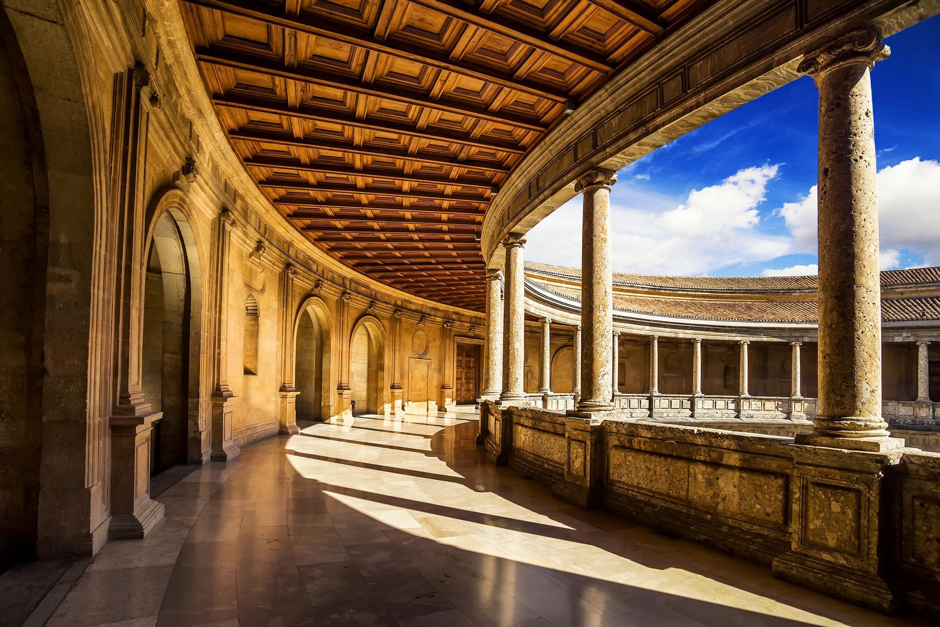 Granada: Alhambra & Nasrid Palaces Guided Tour with Tickets - Thumbnail 3