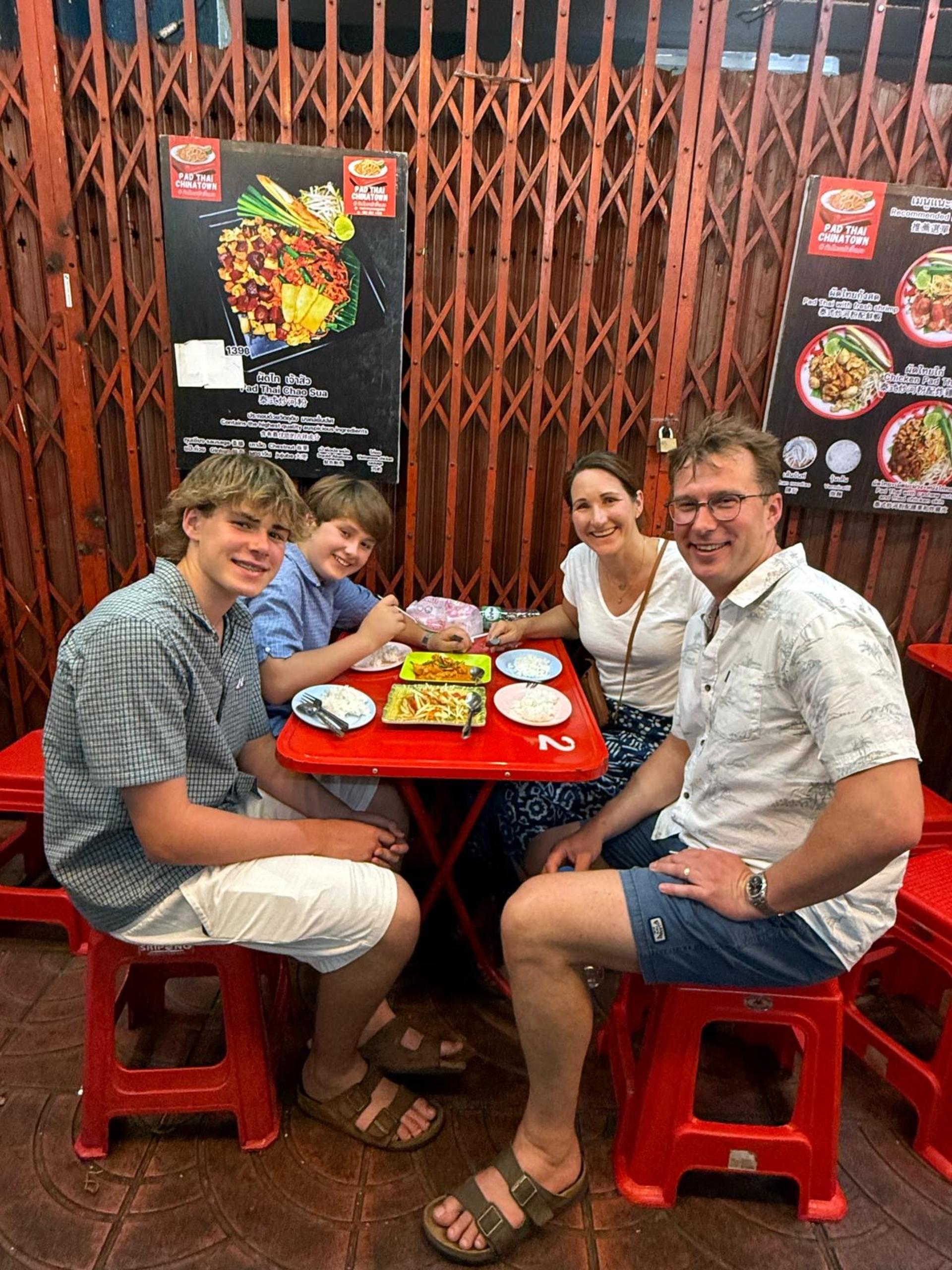 Bangkok Night Tour: Food, Temple & Tuk-Tuk - Thumbnail 38