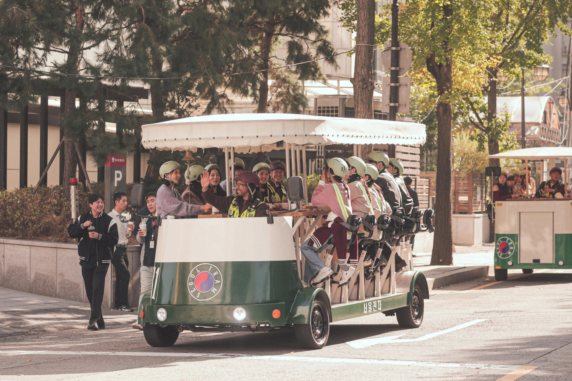 Seoul Half-Day Interactive Tram Tour - Thumbnail 7