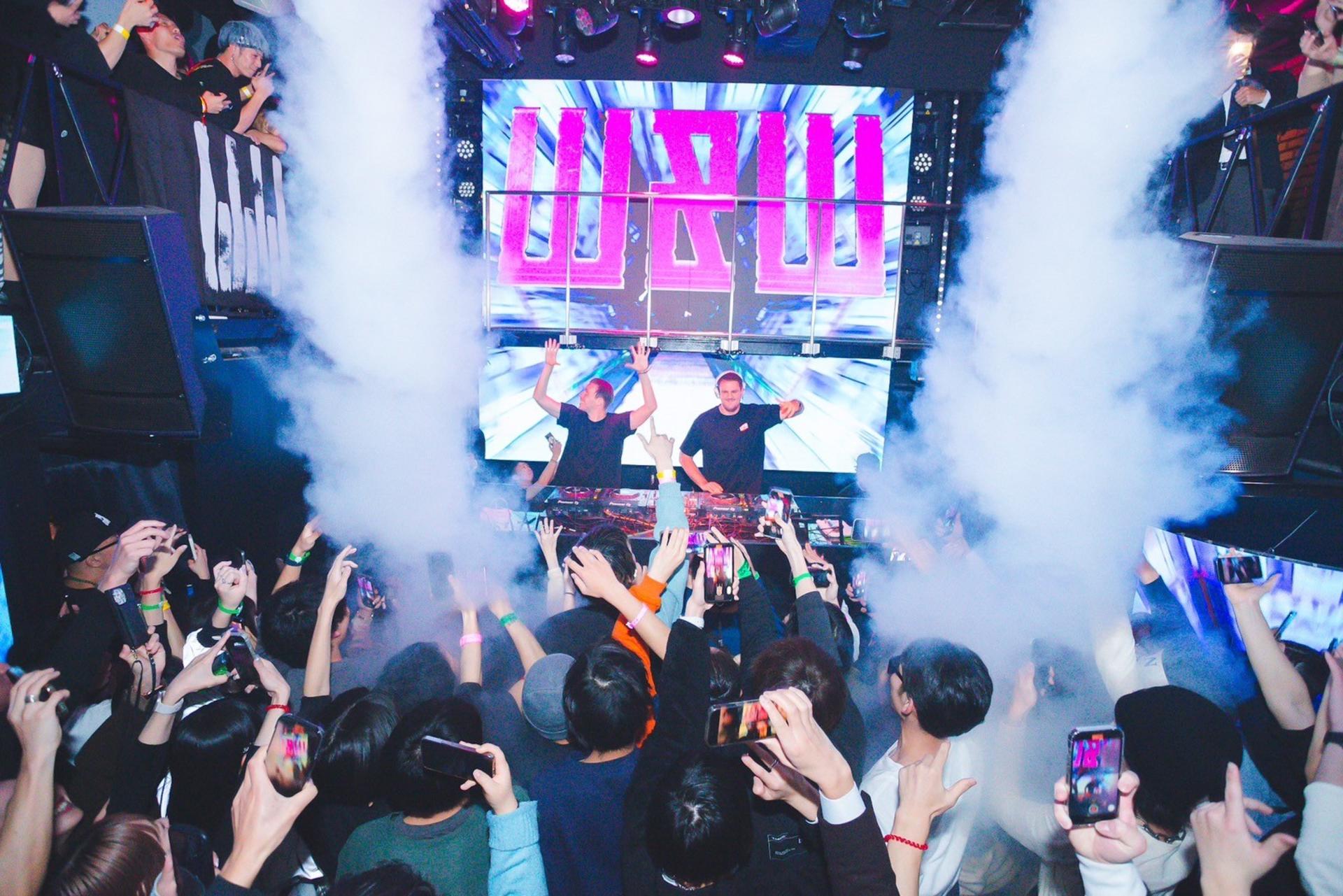 Osaka Shinsaibashi: CRAZY LAND by CHEVAL Nightclub Admission Ticket - Image 1
