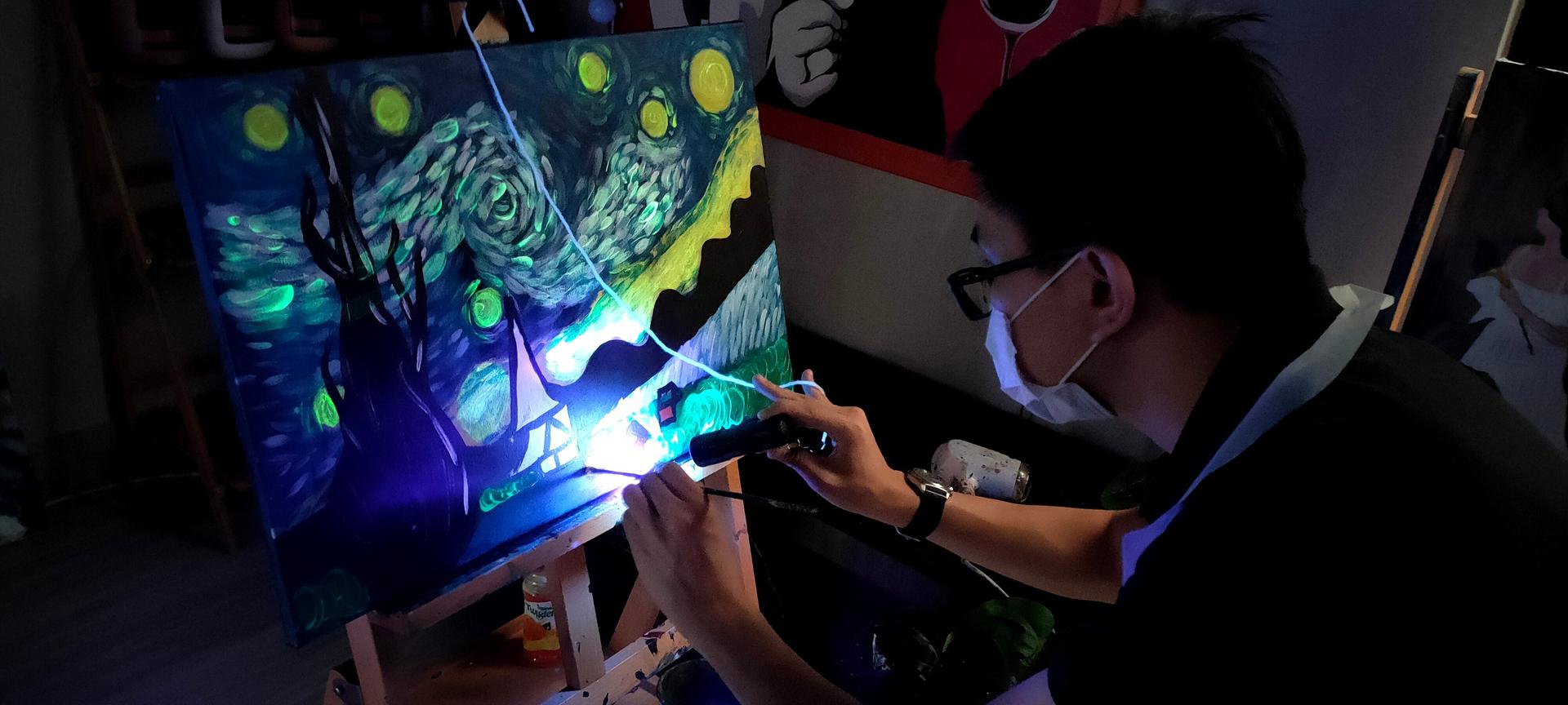 Glow in The Dark Sip & Paint Experience in Kuala Lumpur - Thumbnail 4
