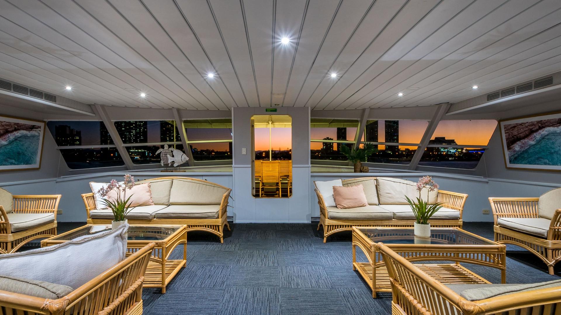 Luxury Sunset Broadwater Cruise Tour - Thumbnail 6
