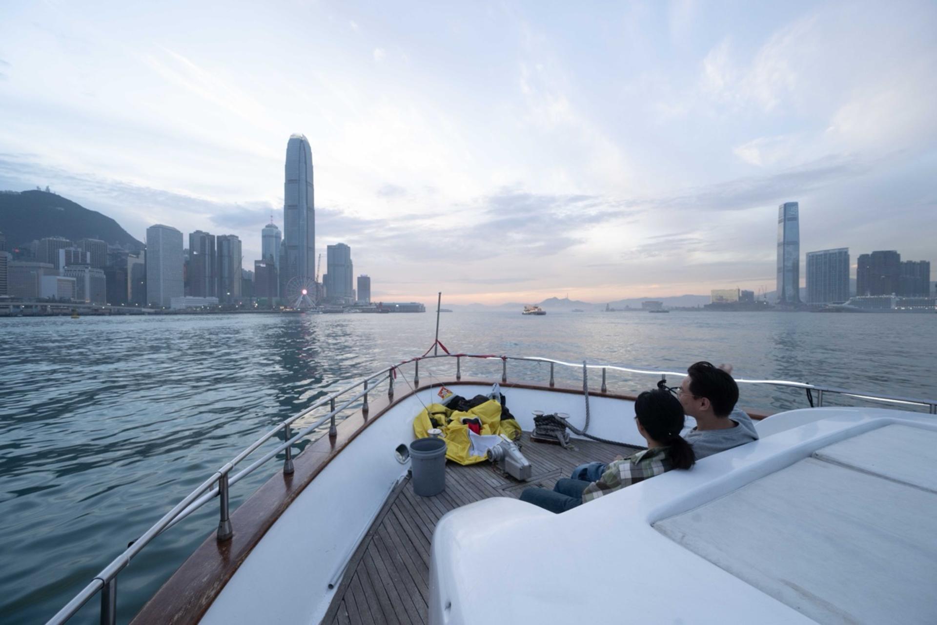 RP Victoria Harbour Tour Cruise Hong Kong | Free Drinks + Snacks - Thumbnail 11