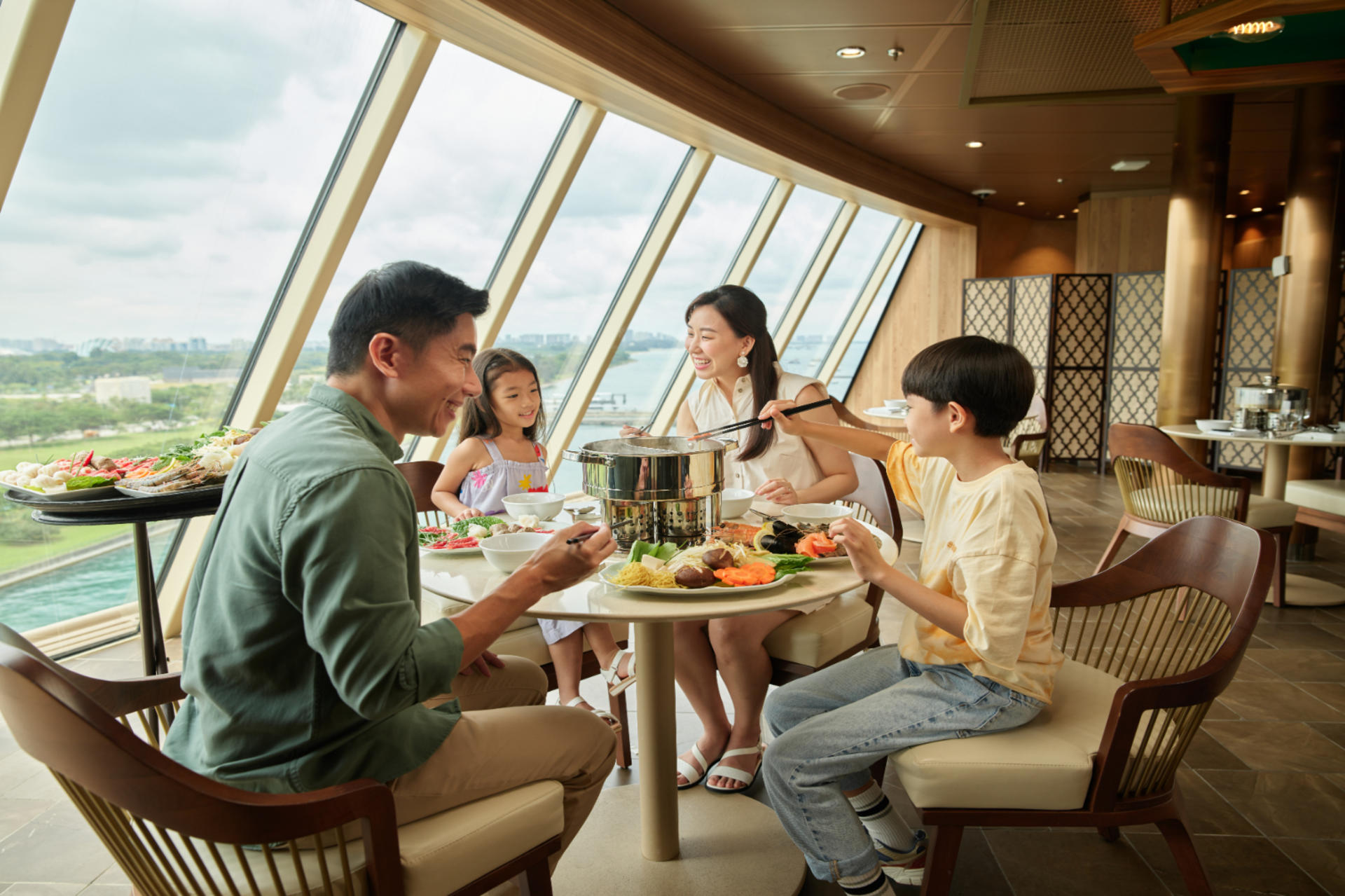 Spectrum of the Seas Cruise to Okinawa from Shanghai by Royal Caribbean - Thumbnail 23
