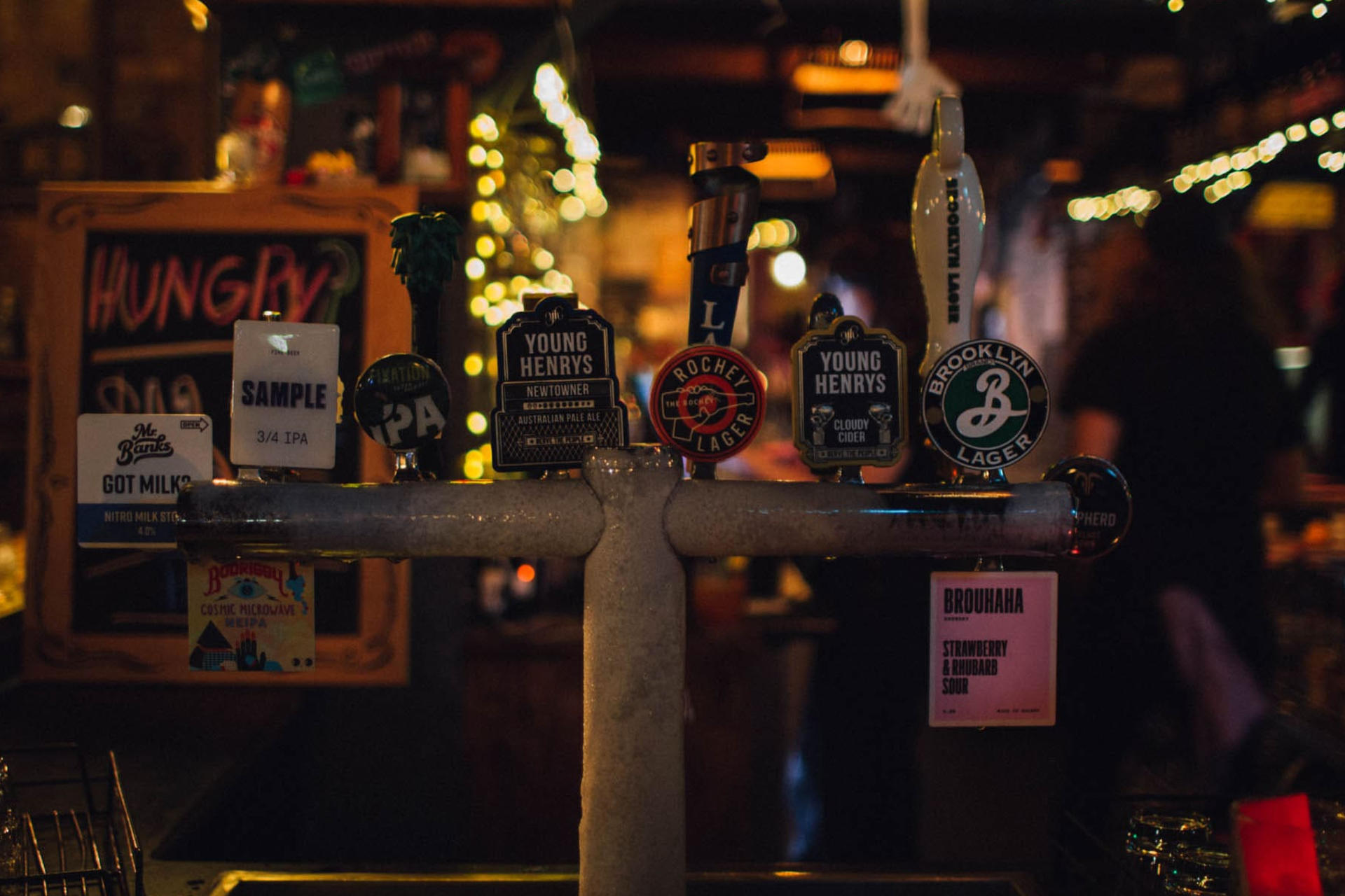 Hidden Bars & Creepy Tales: Melbourne Walking Tour - Thumbnail 4