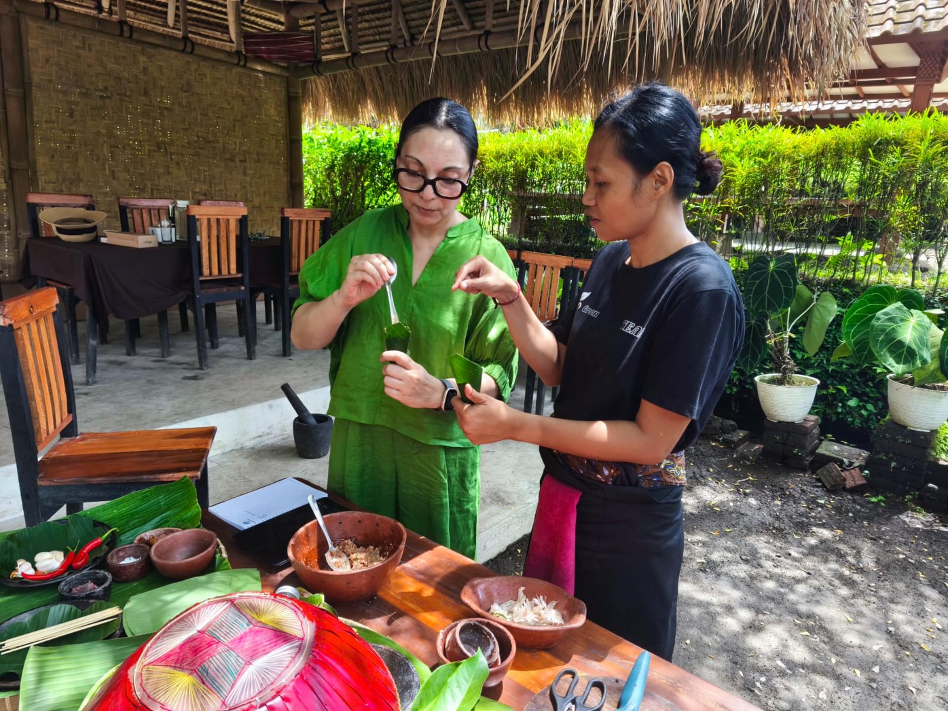 Lombok Local Village Tour & Workshop | Multilingual Guide - Thumbnail 10