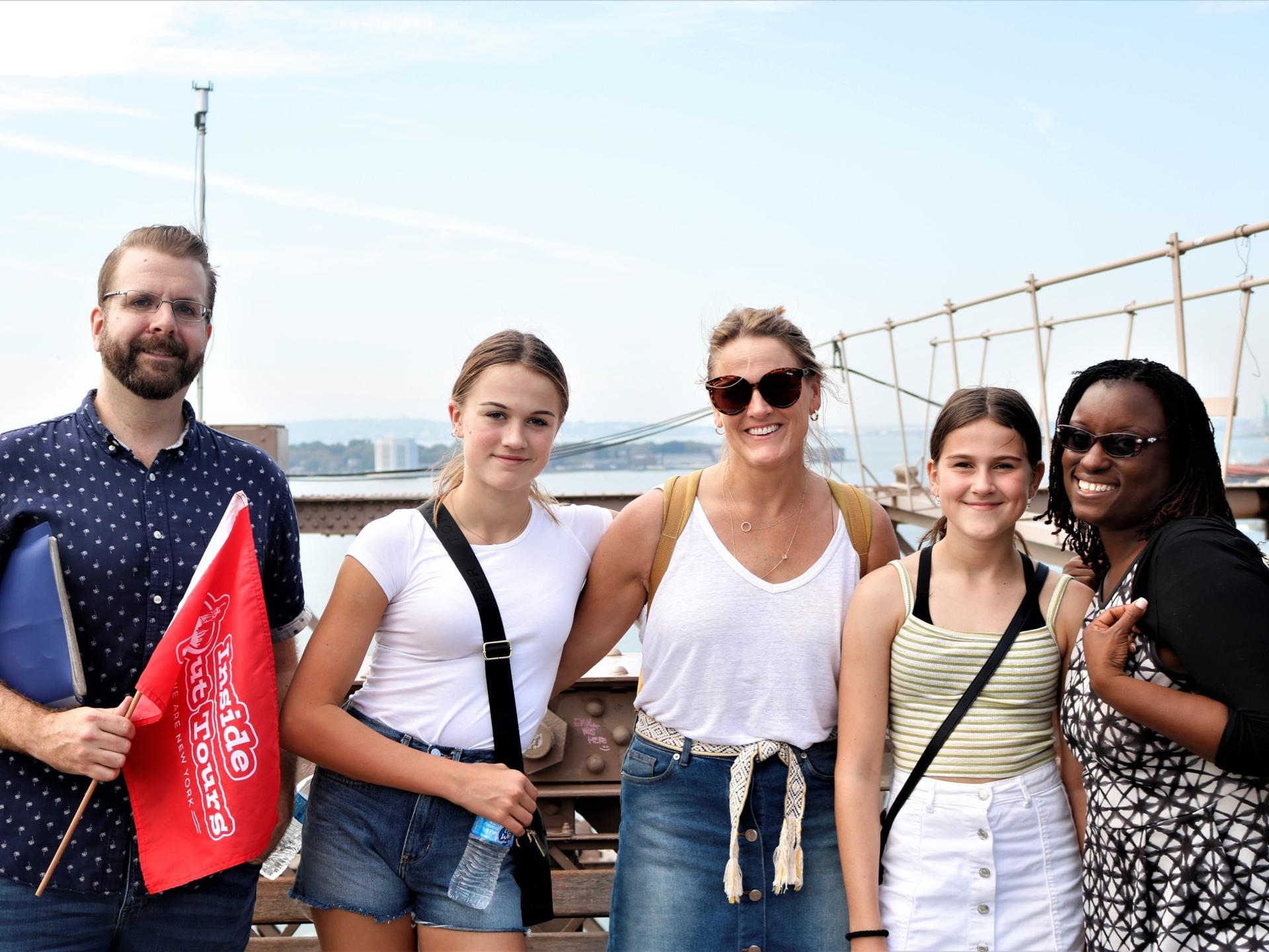 Brooklyn Bridge & DUMBO Neighborhood Tour - Thumbnail 2